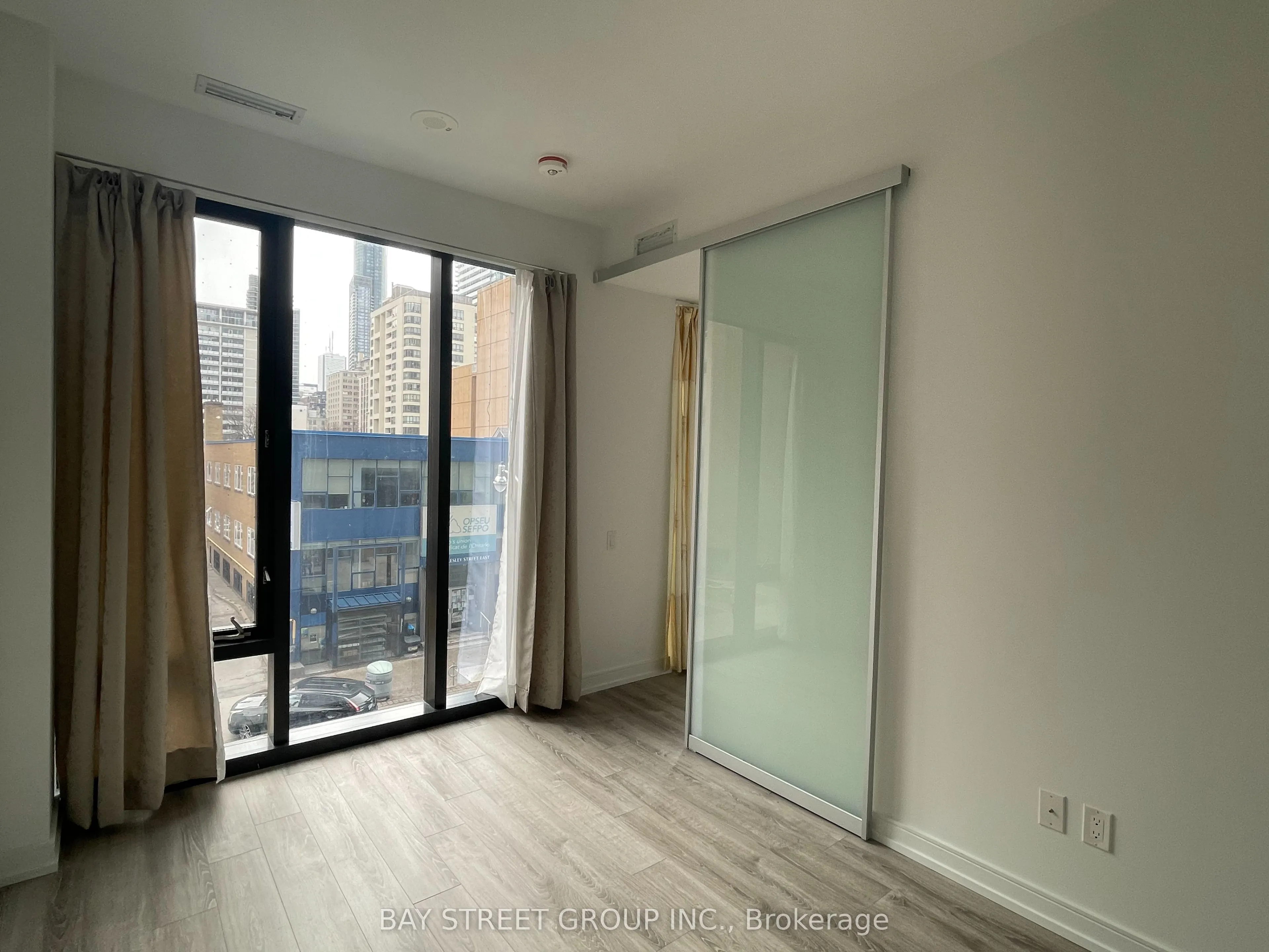 28 Wellesley Street E #205