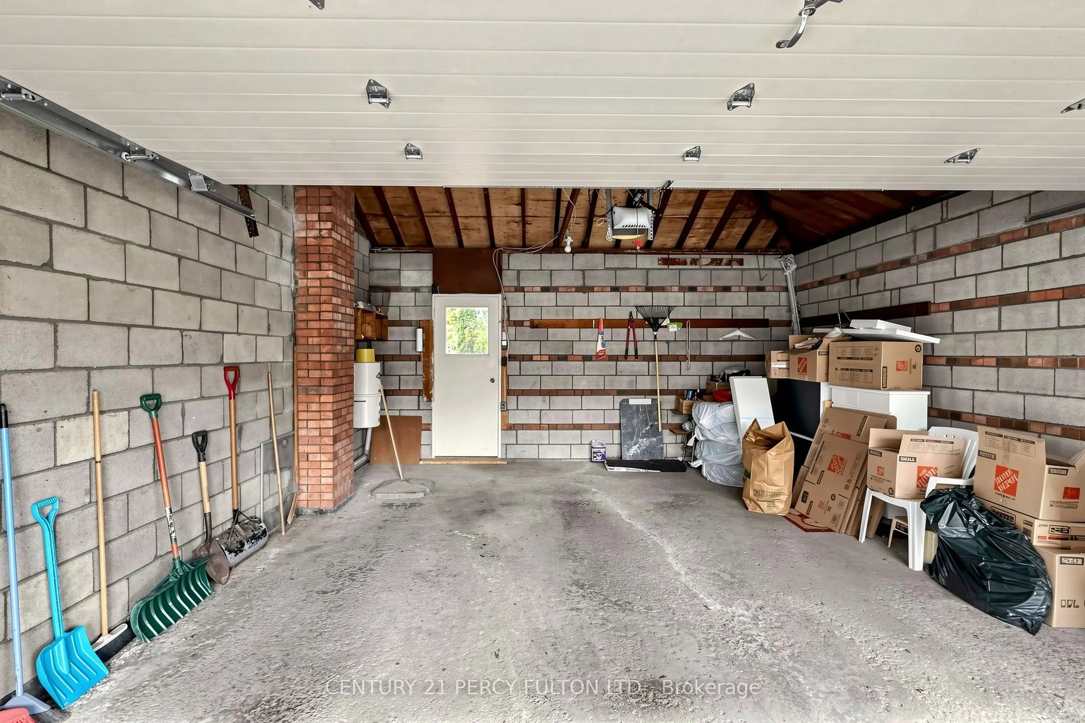 20 Zircon Court