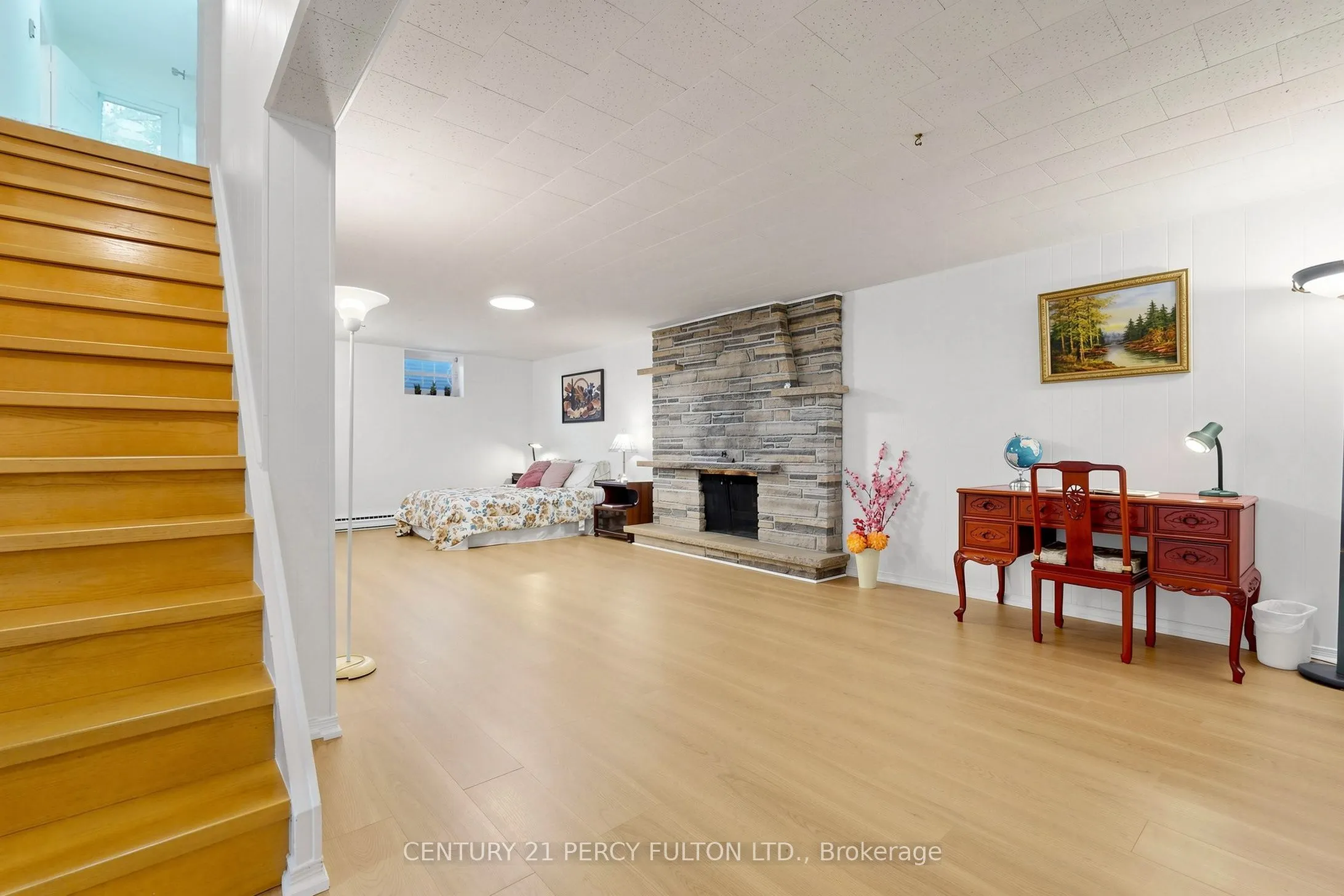 20 Zircon Court