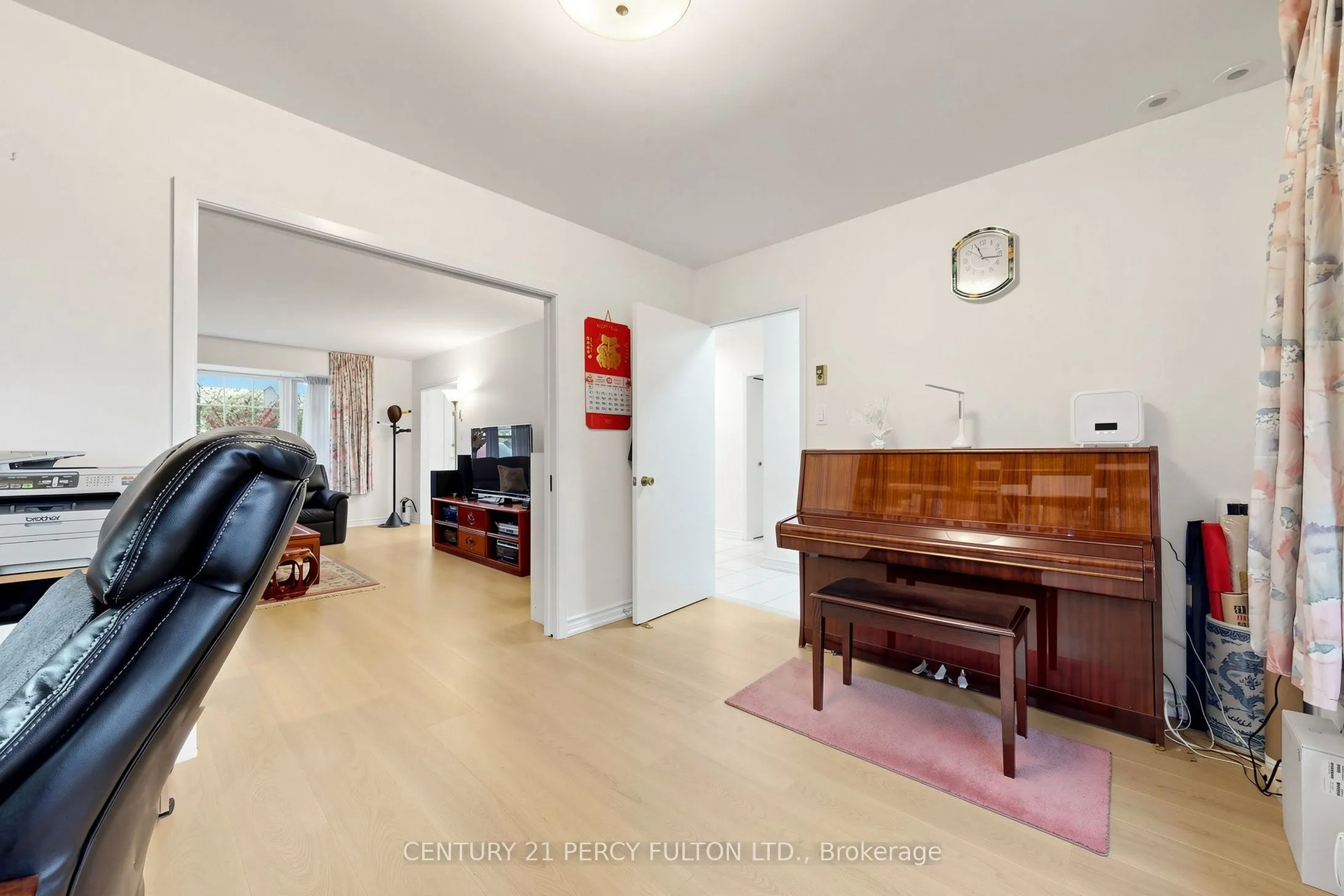 20 Zircon Court