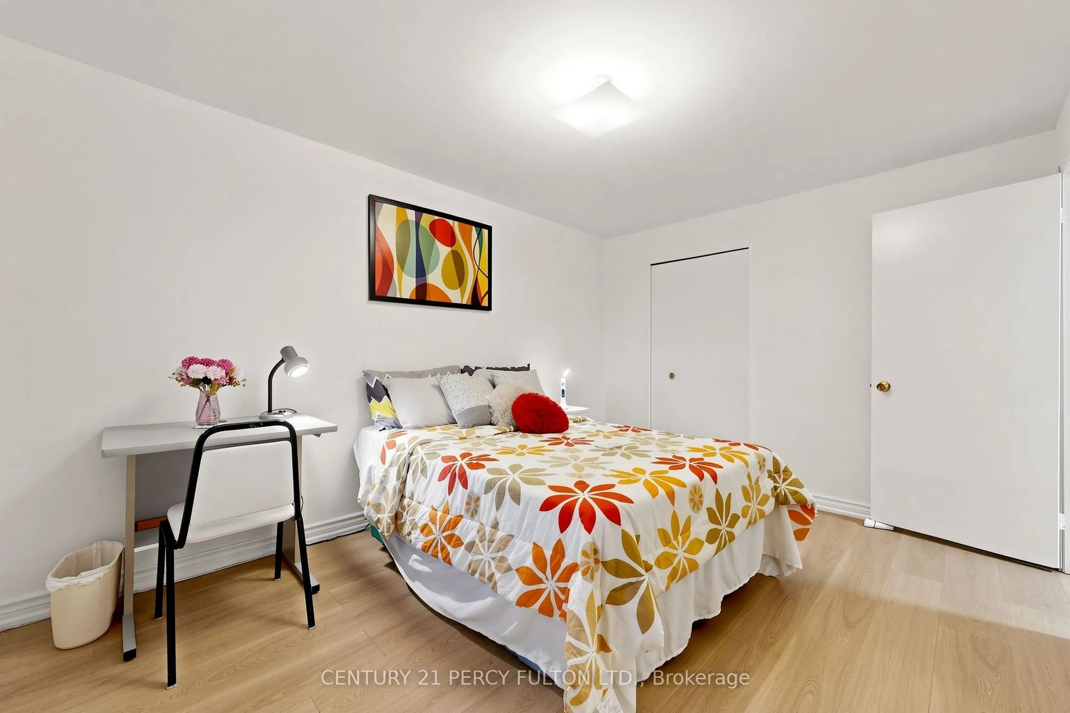 20 Zircon Court