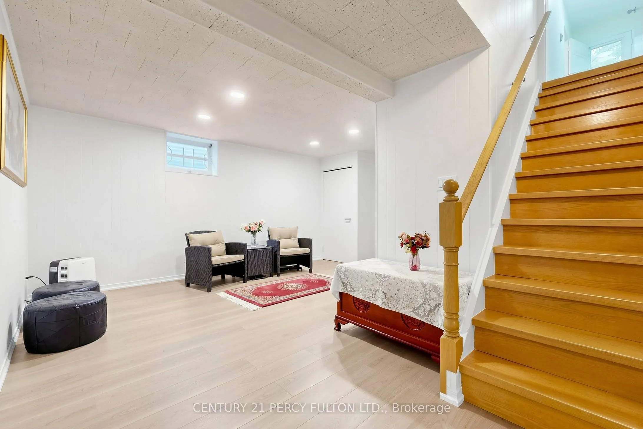 20 Zircon Court