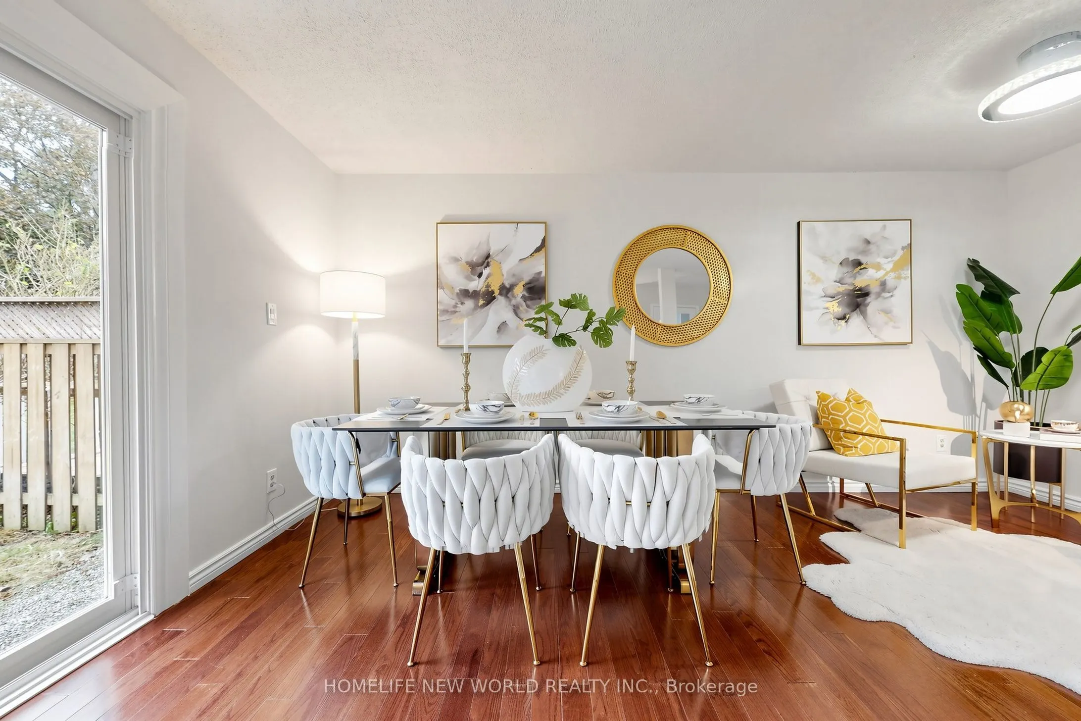 227 Hollyberry Trail