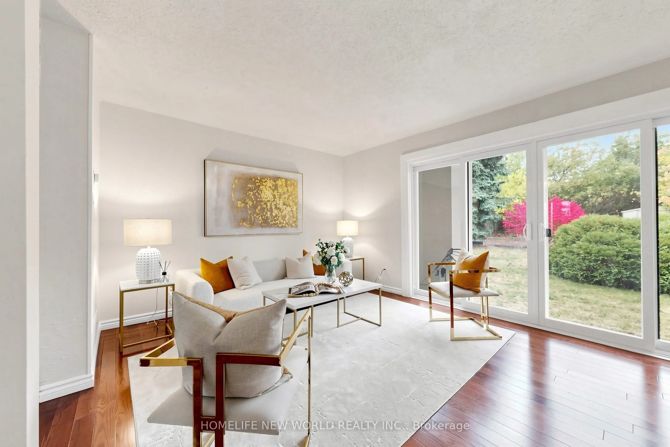 227 Hollyberry Trail