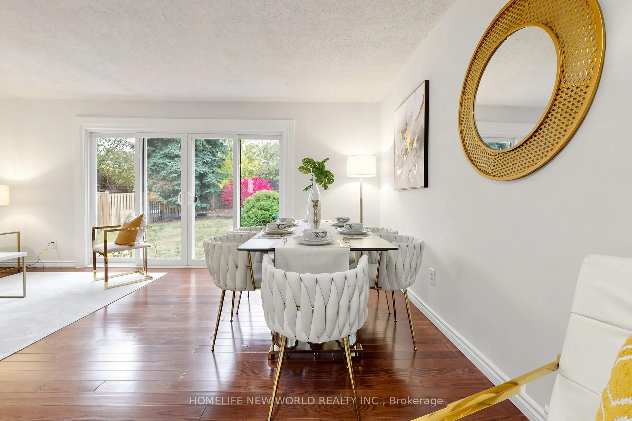227 Hollyberry Trail