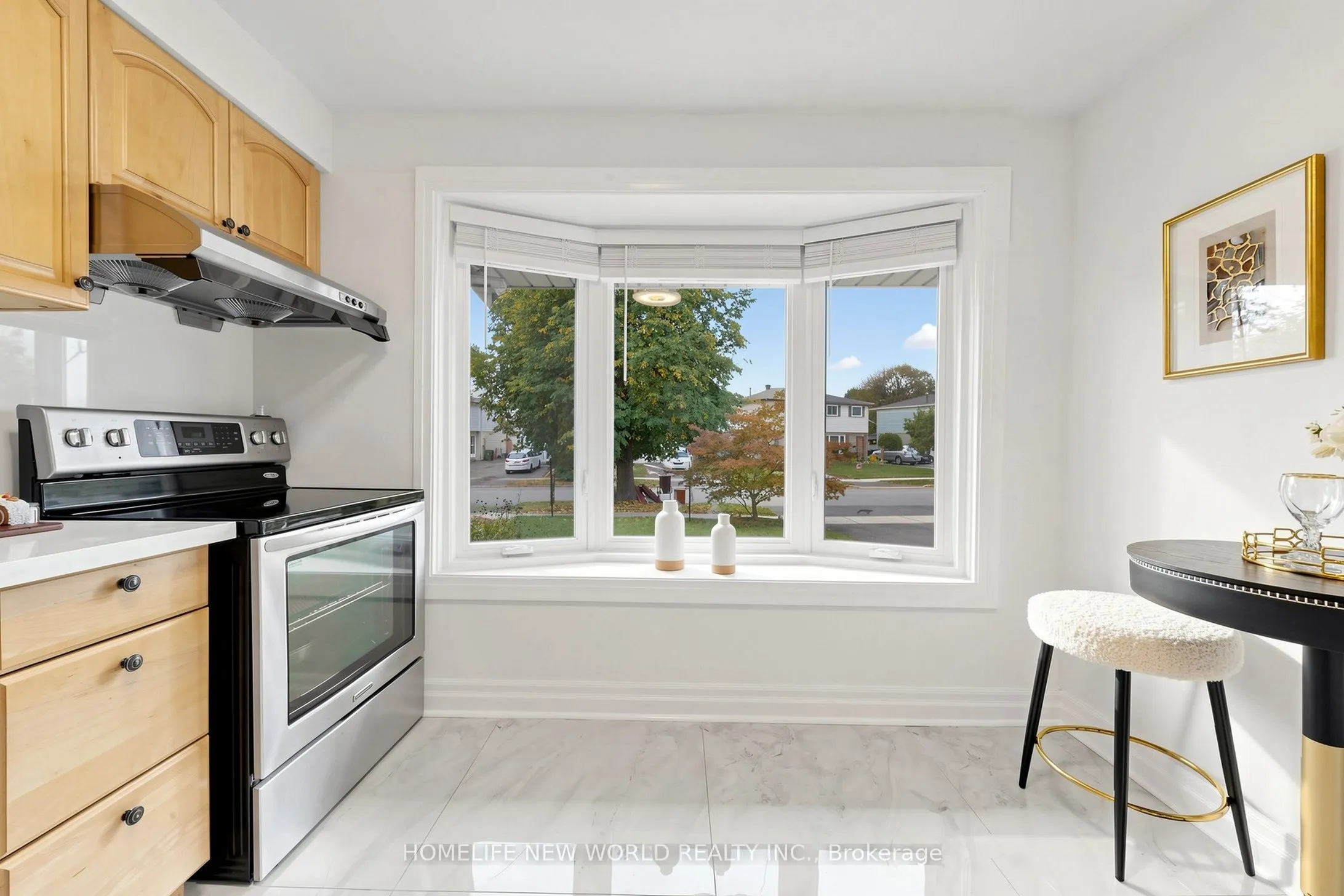 227 Hollyberry Trail