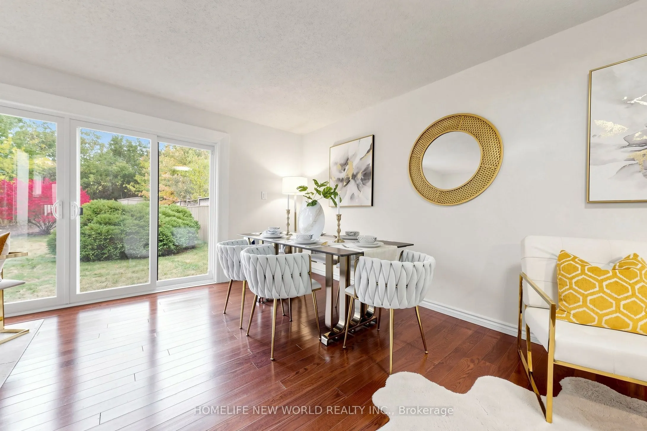 227 Hollyberry Trail