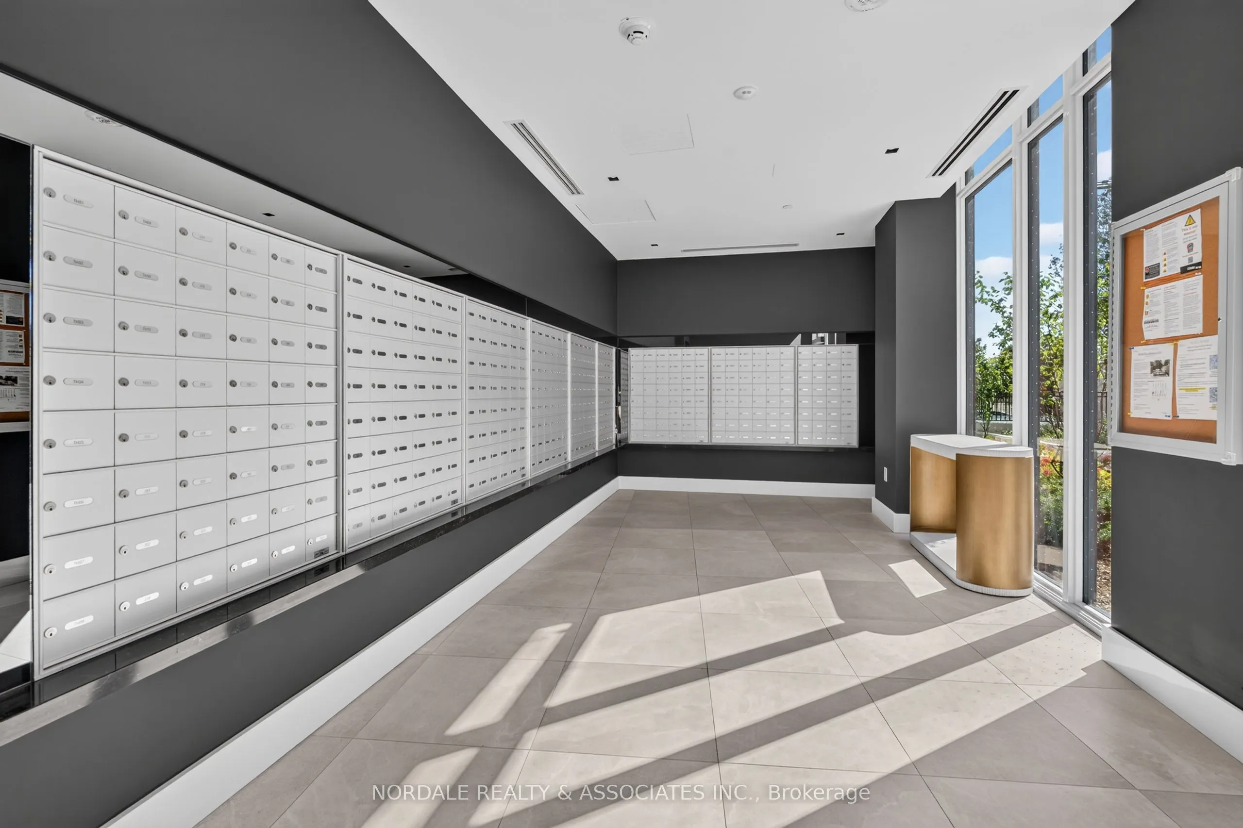 5858 Yonge Street #TH08
