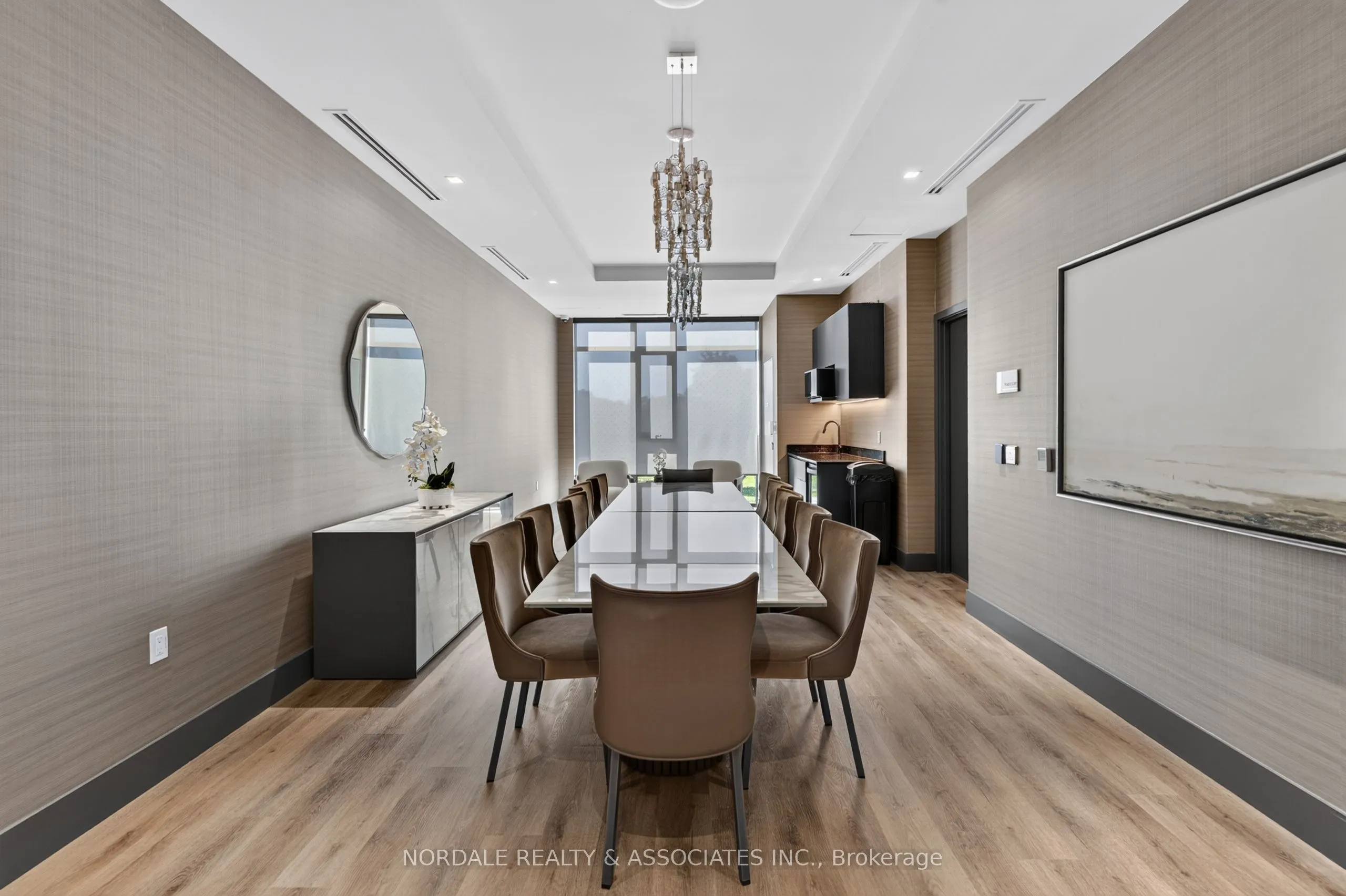 5858 Yonge Street #TH08