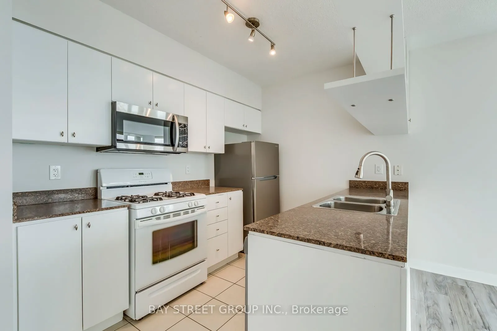35 Mariner Terrace #3912