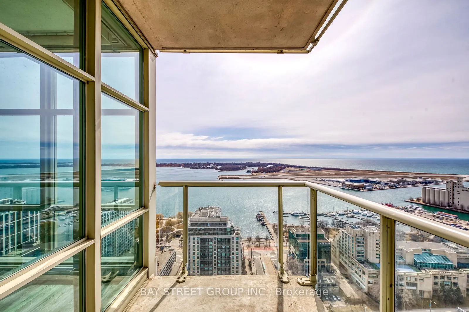 35 Mariner Terrace #3912