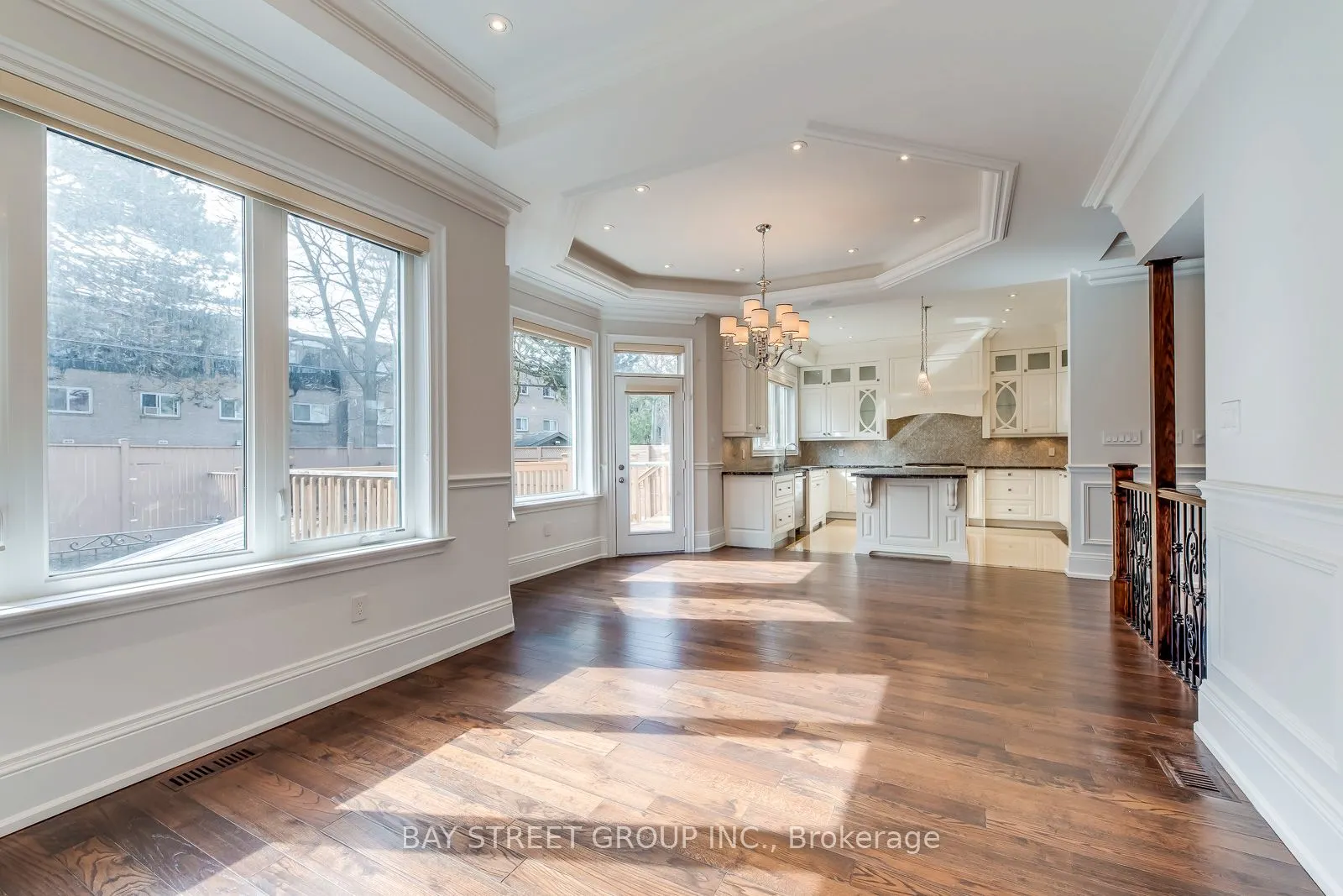 39 Foxwarren Drive