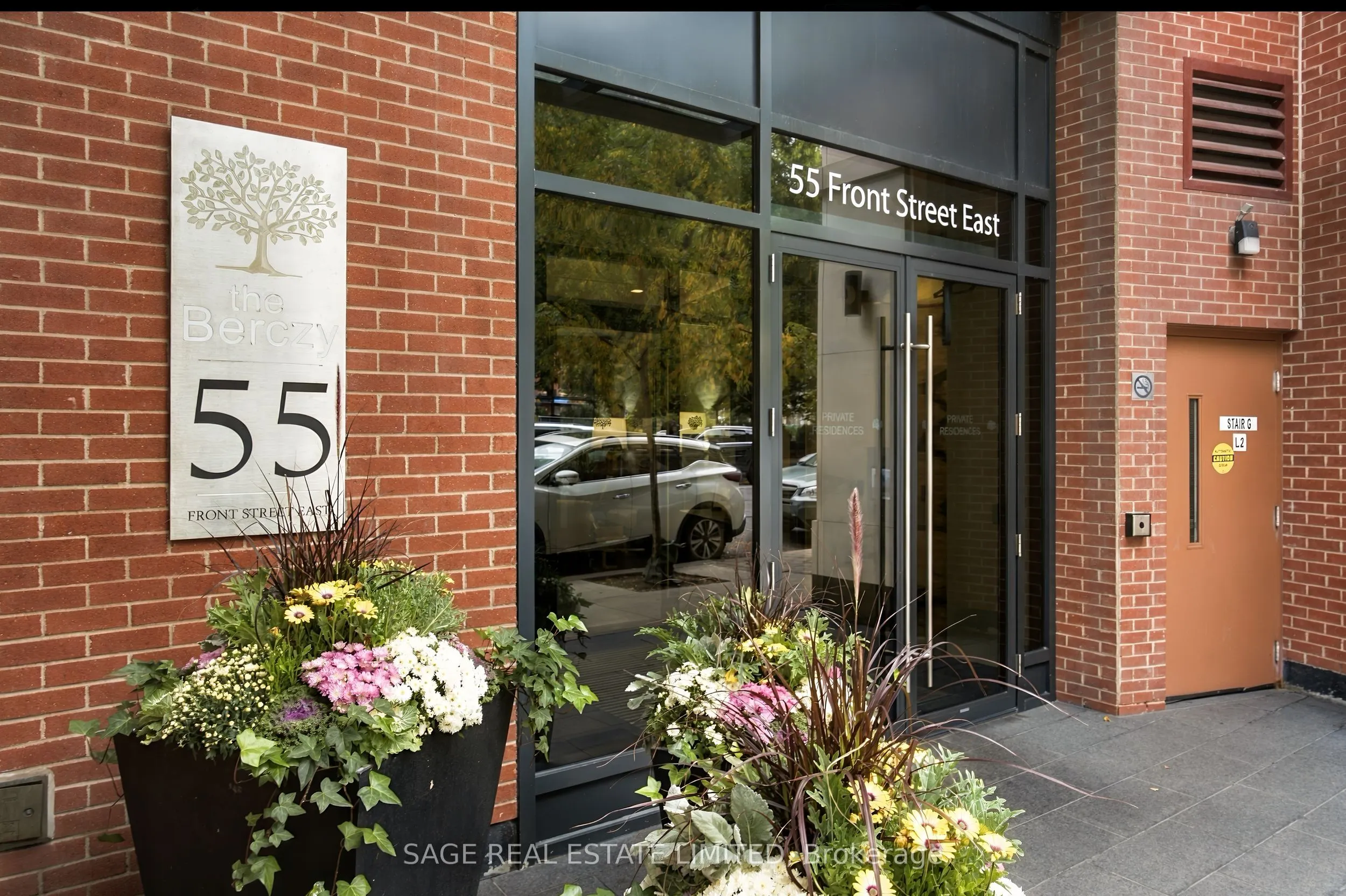 55 Front Street E #417