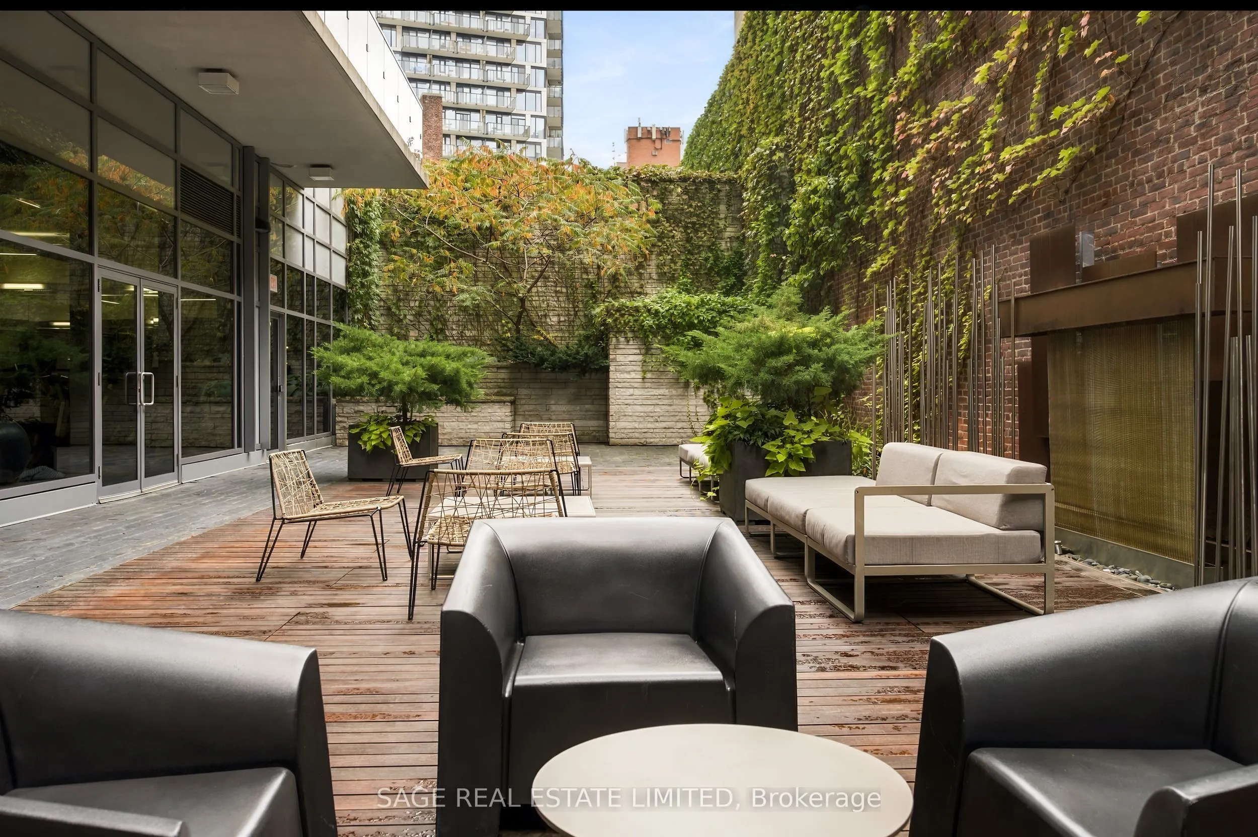 55 Front Street E #417