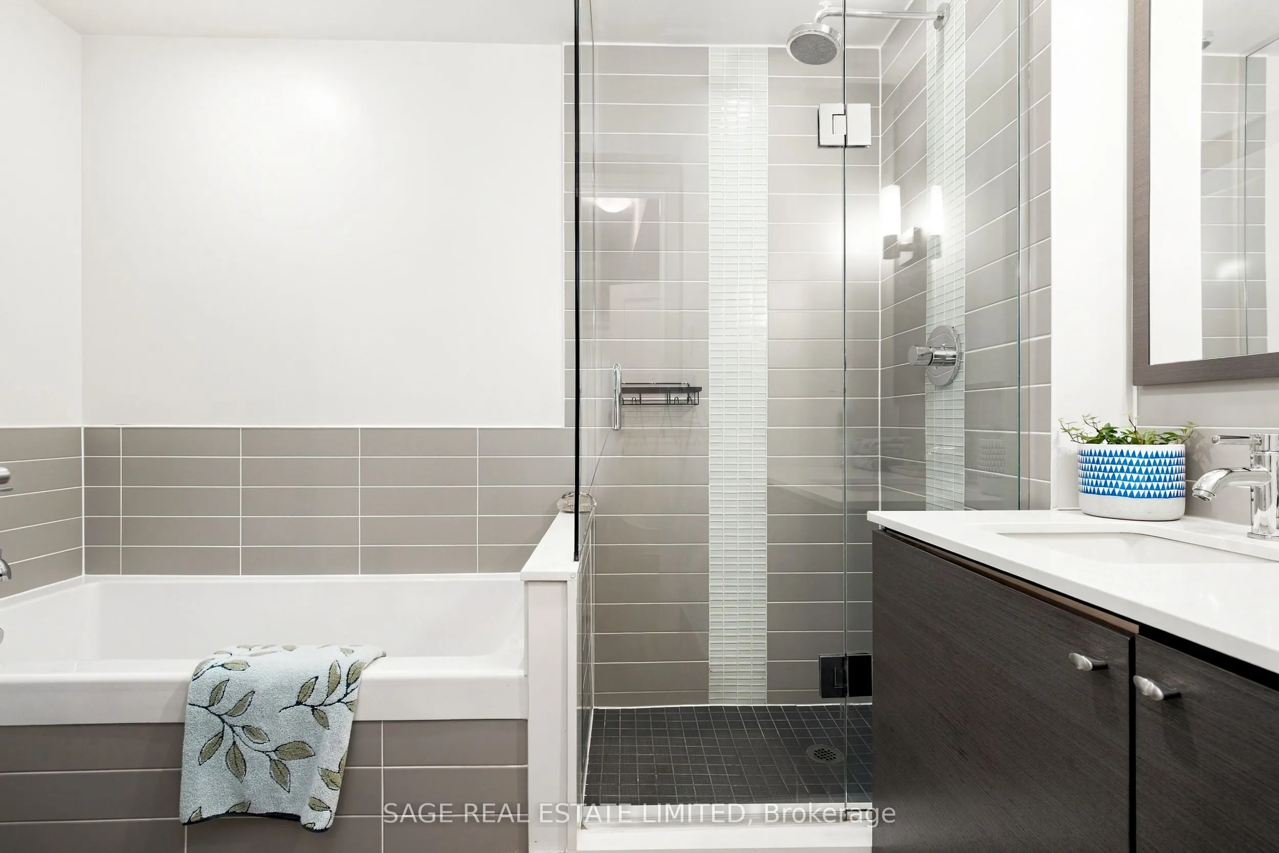 55 Front Street E #417