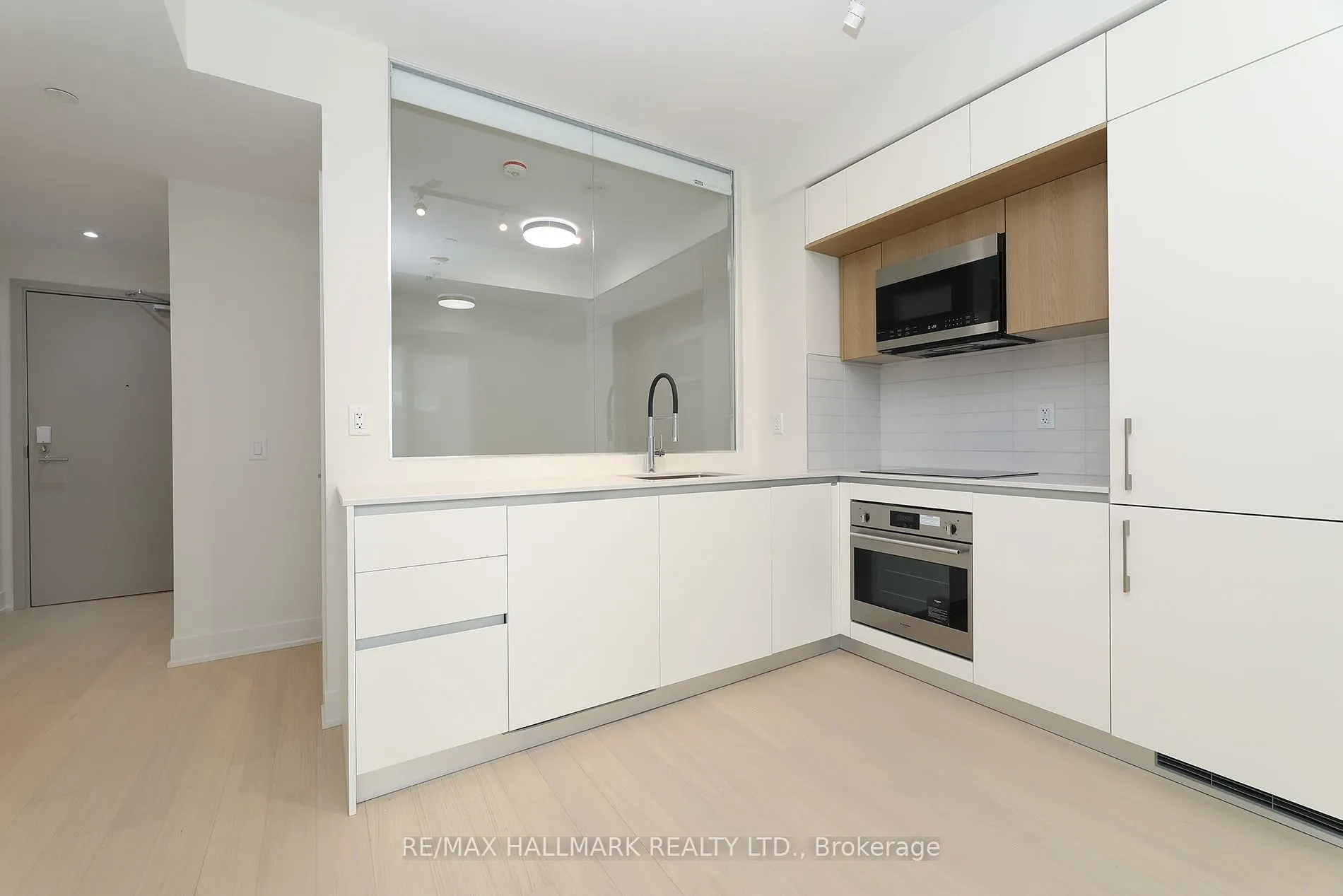 322 Dupont Street #306