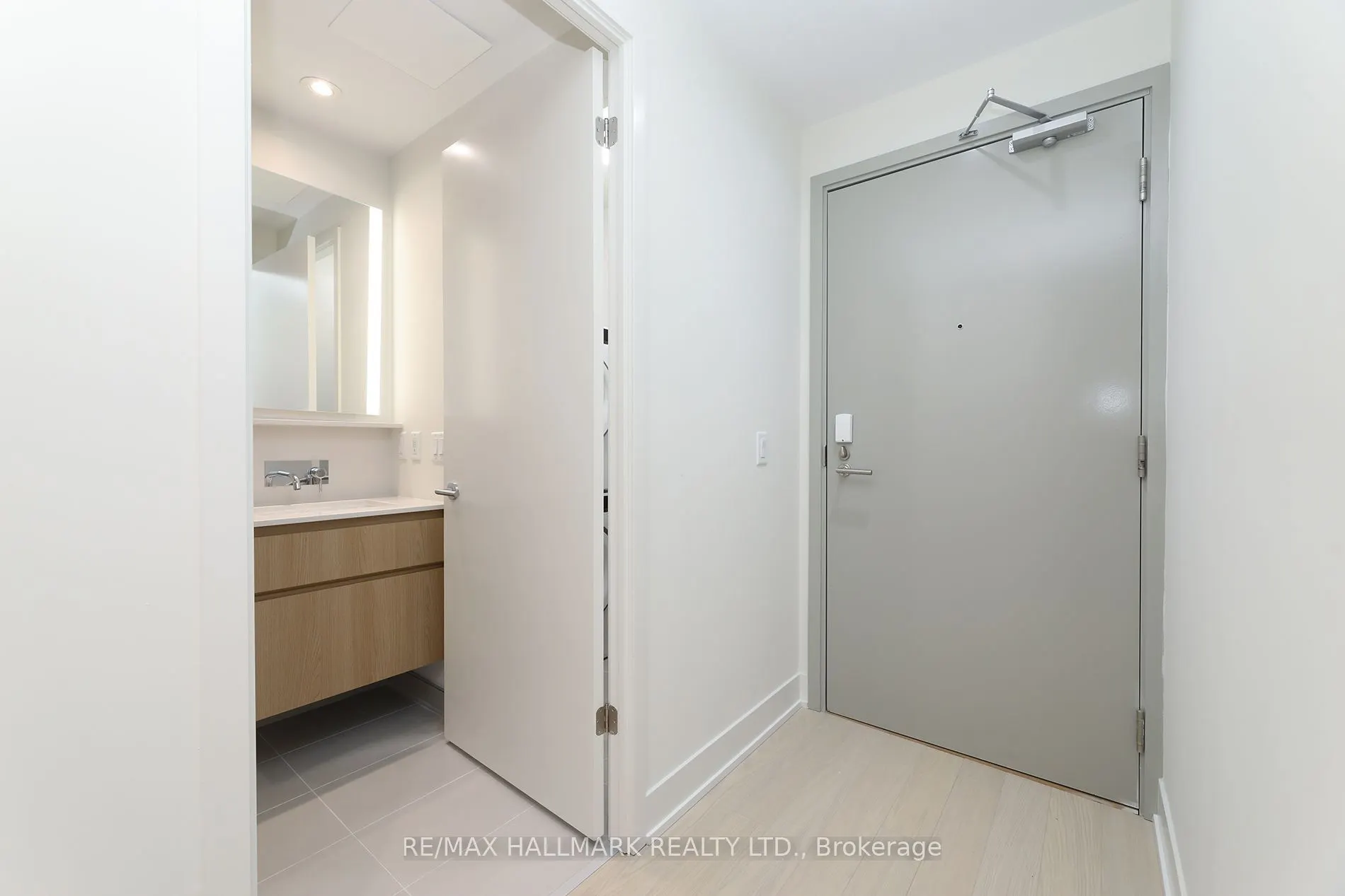 322 Dupont Street #306