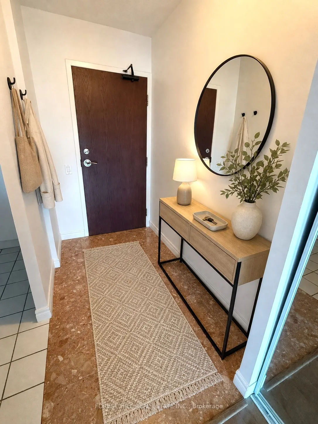 2 Covington Road #401