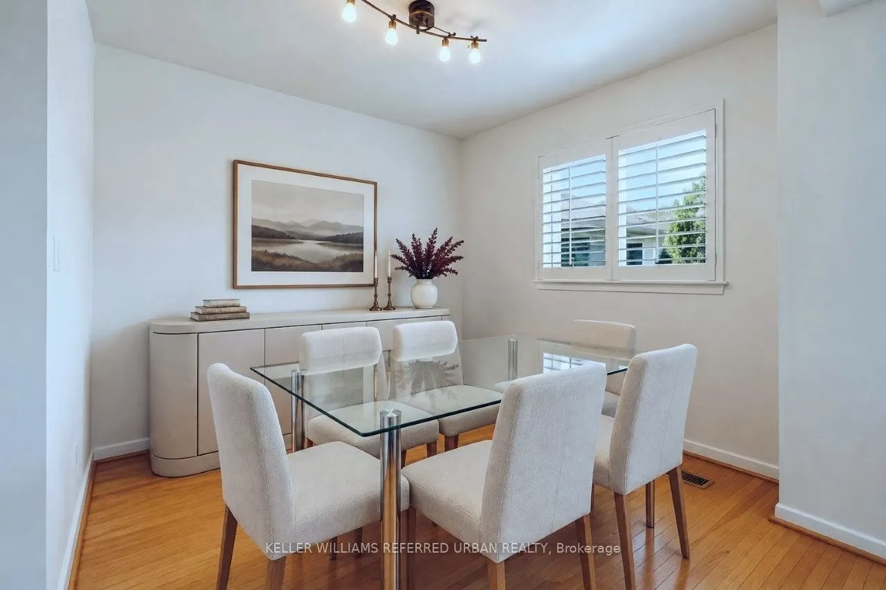 25 Esterbrooke Avenue #102