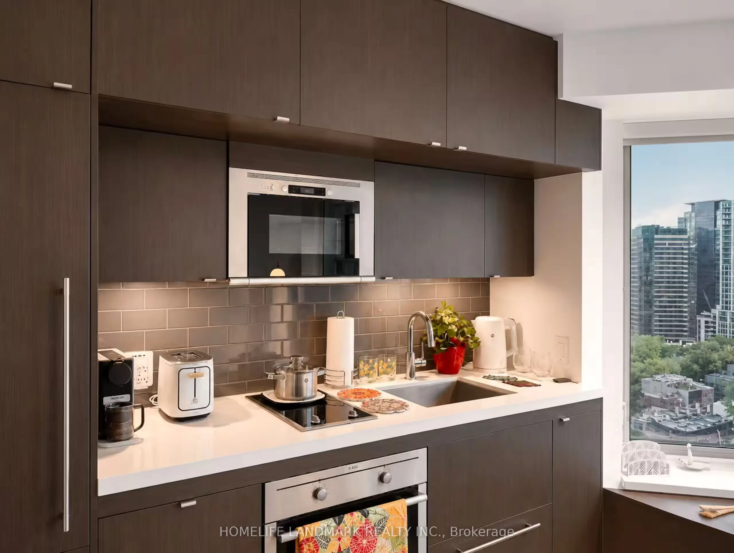 155 YORKVILLE Avenue #2206
