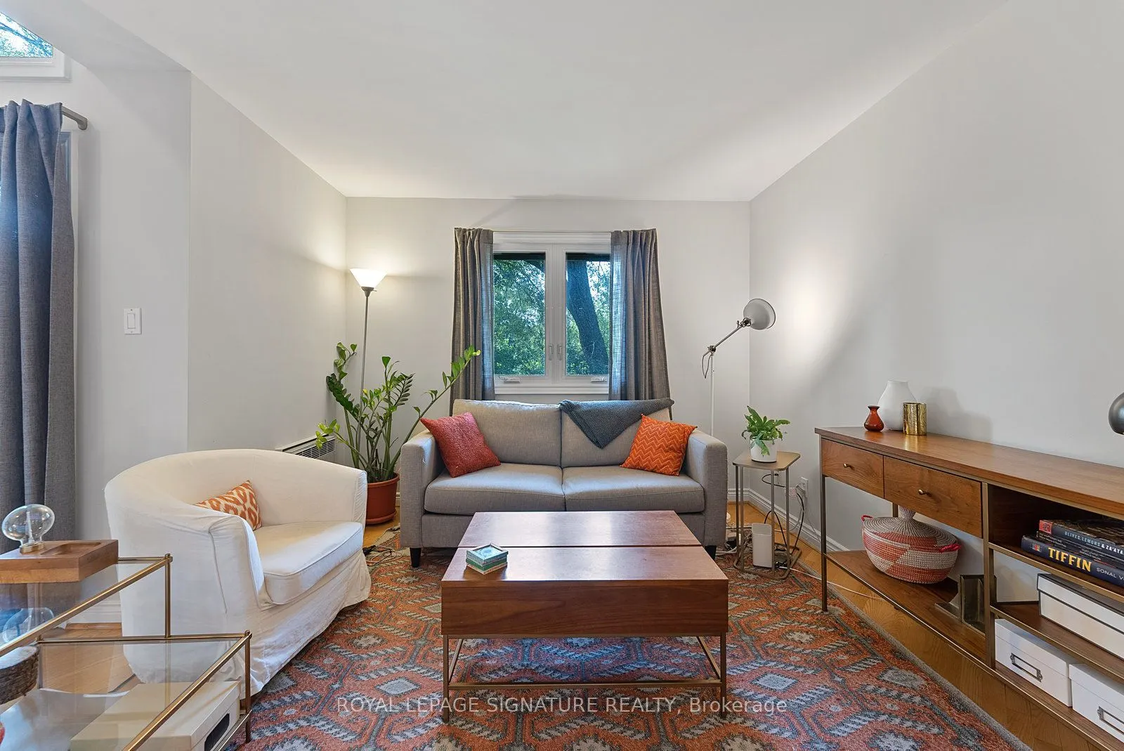 359 Albany Avenue #2