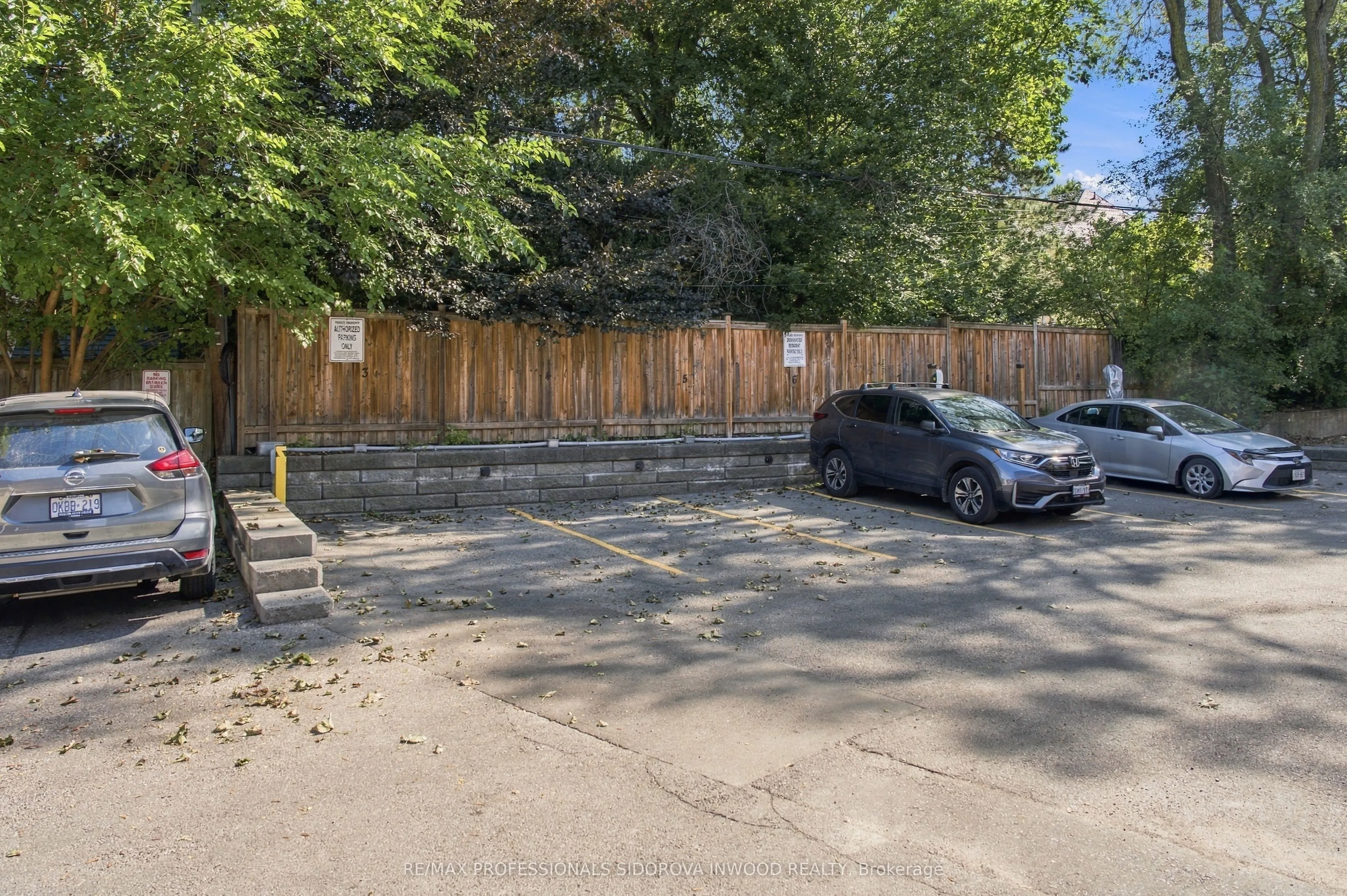 1657 Bathurst Street #2A