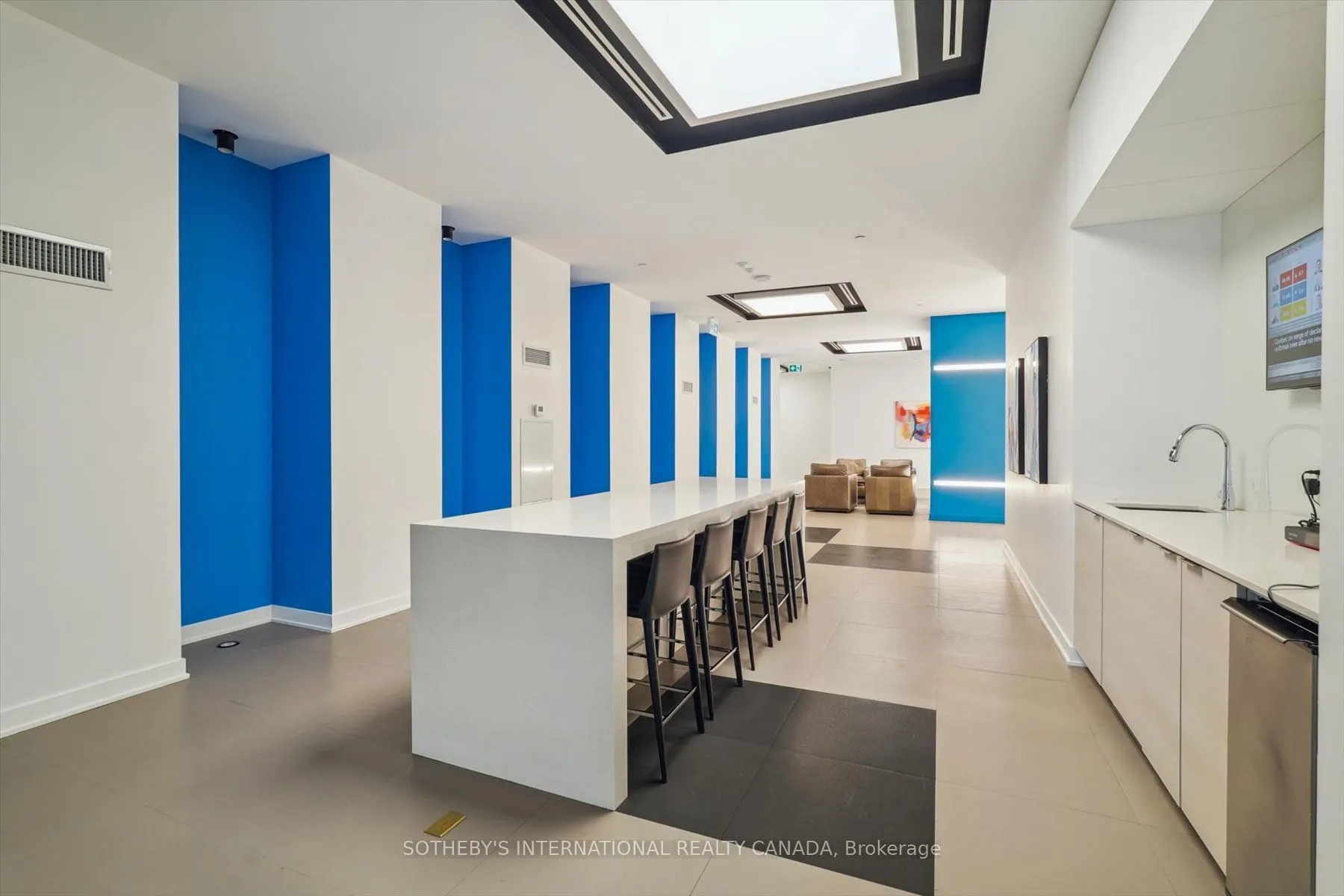 195 Redpath Avenue #2307