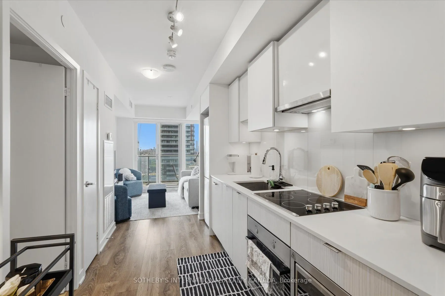 195 Redpath Avenue #2307