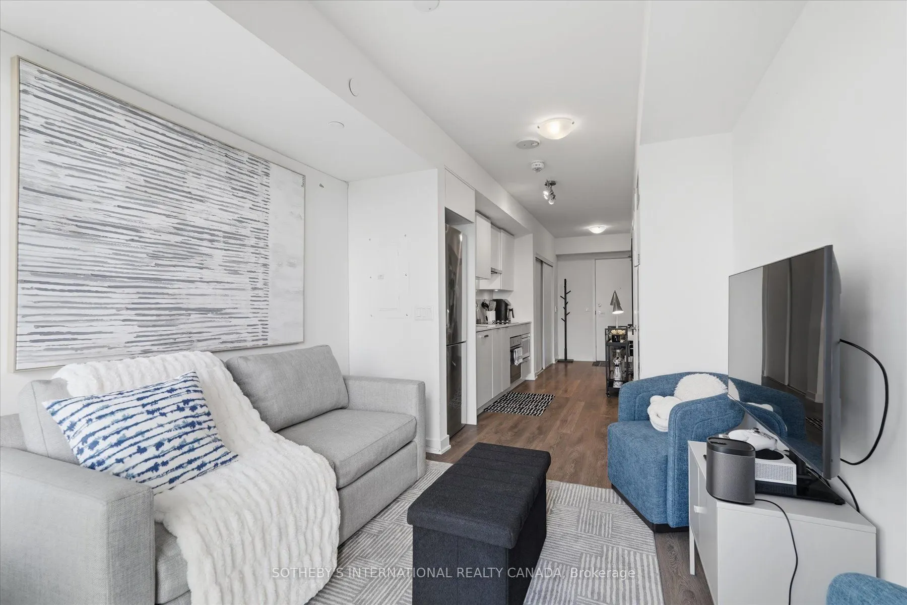 195 Redpath Avenue #2307