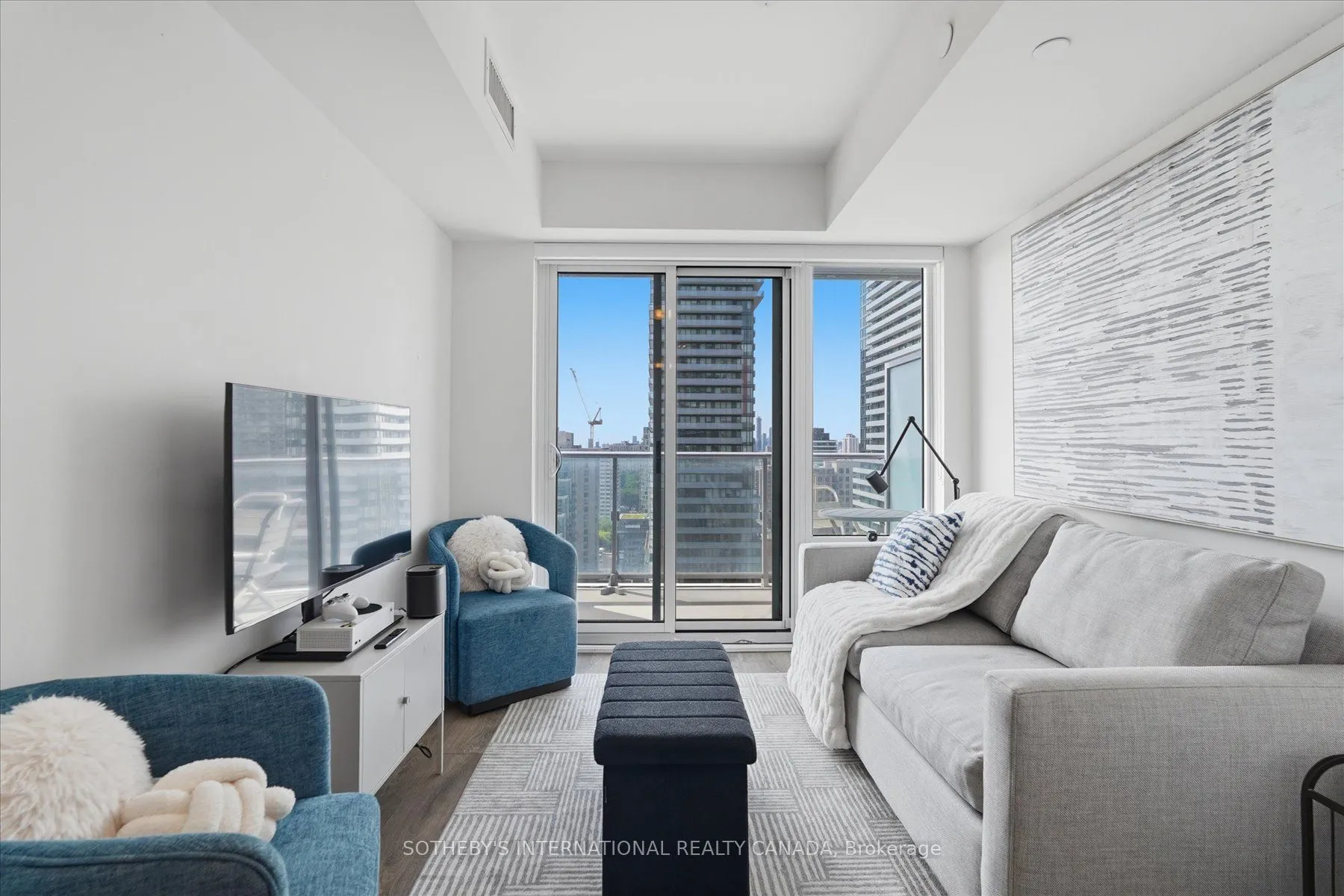 195 Redpath Avenue #2307