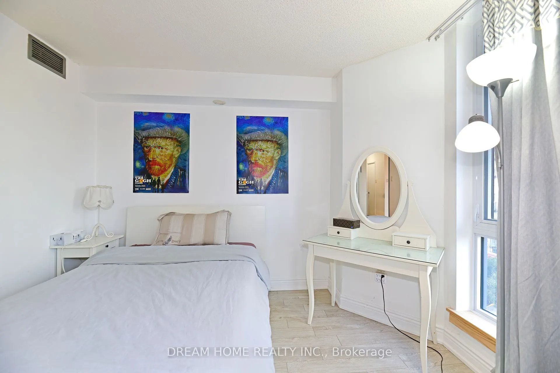 1055 Bay Street #1204