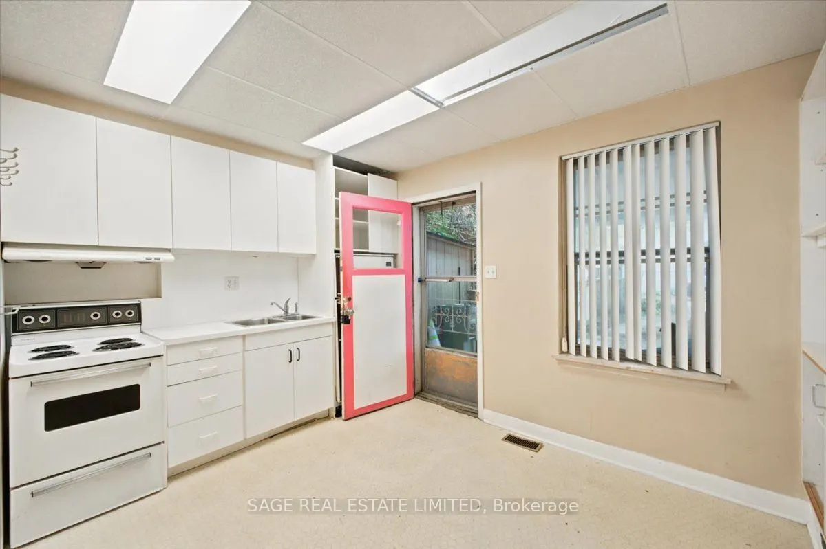 12 Khedive Avenue