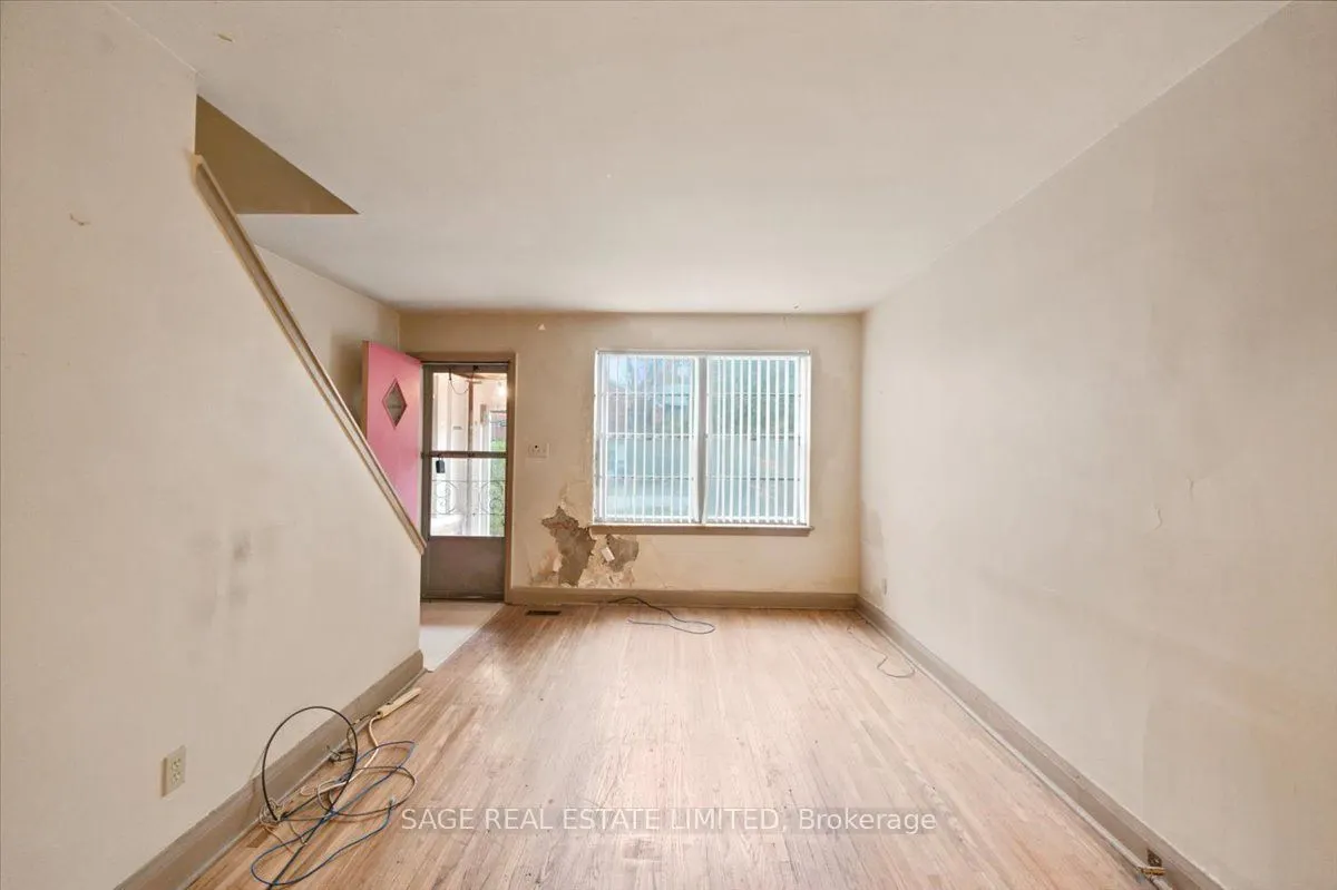 12 Khedive Avenue