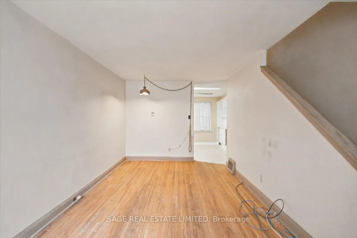 12 Khedive Avenue