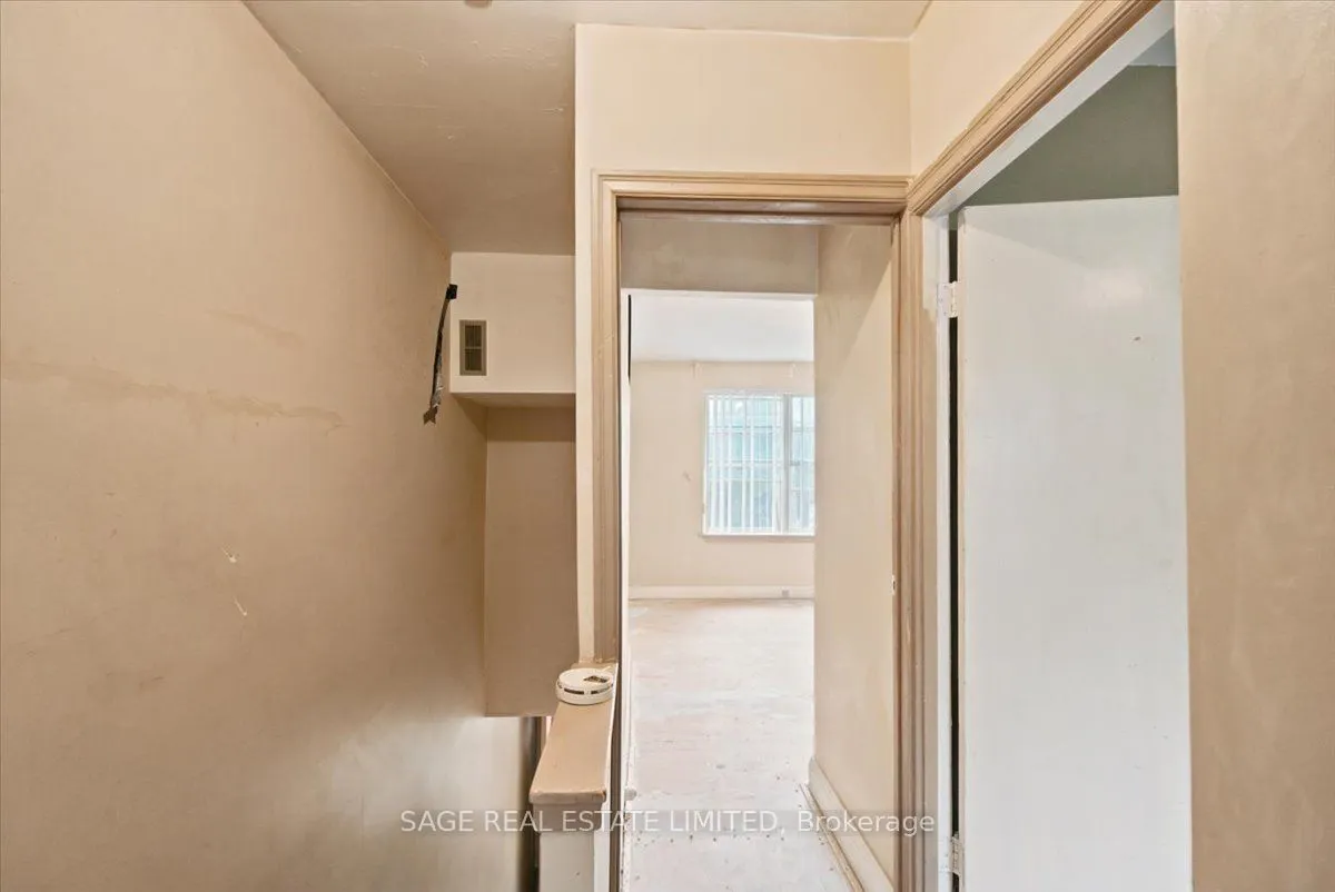 12 Khedive Avenue