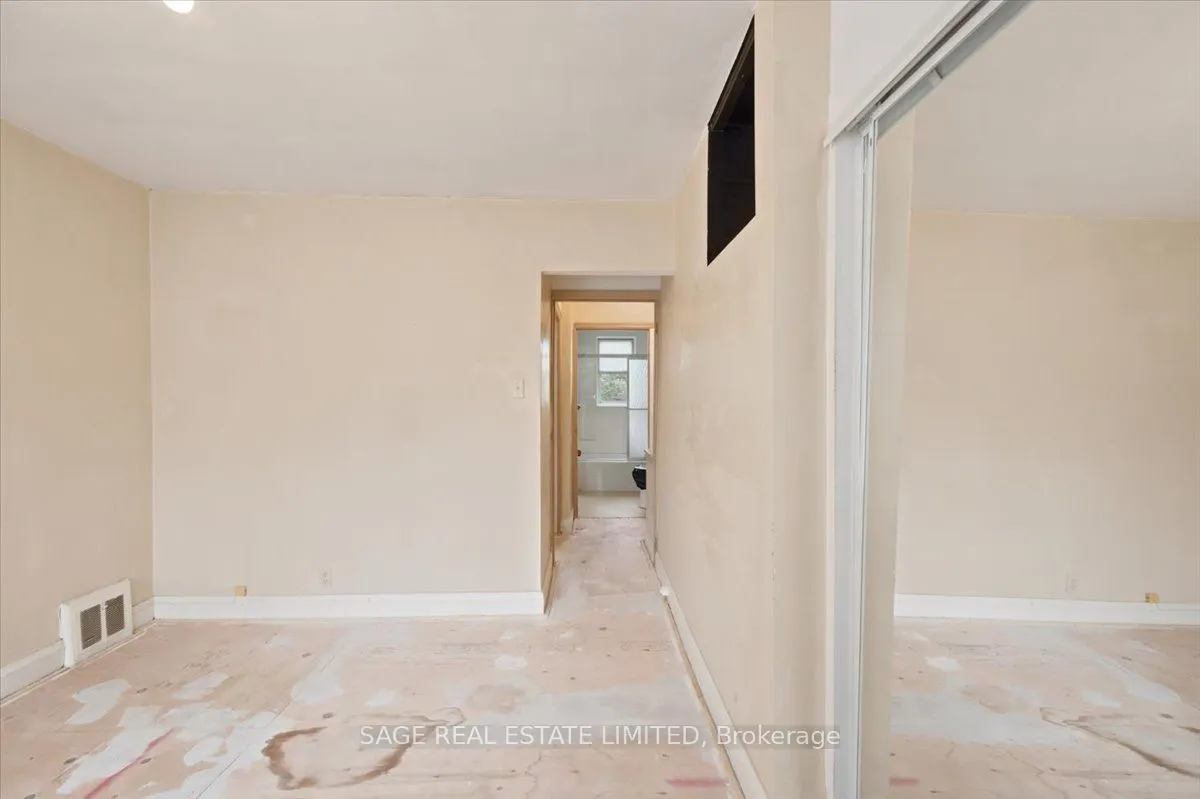12 Khedive Avenue