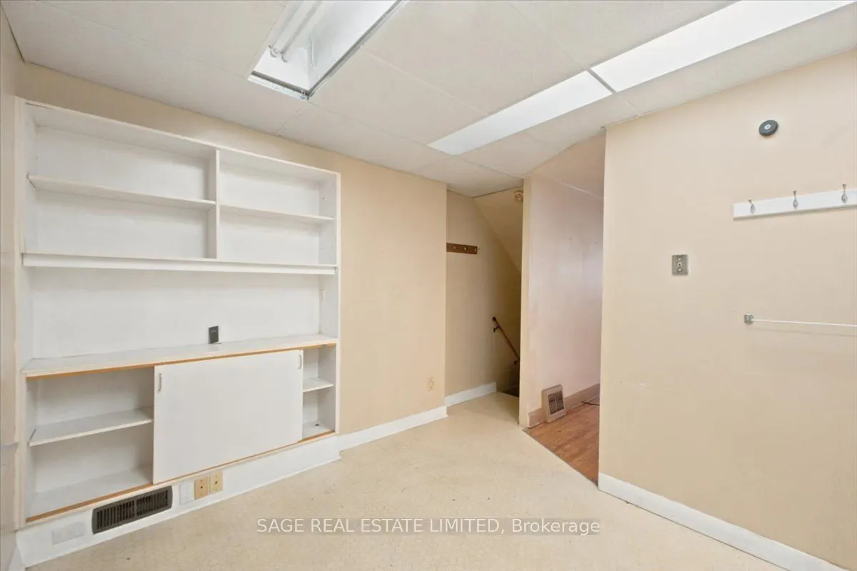 12 Khedive Avenue
