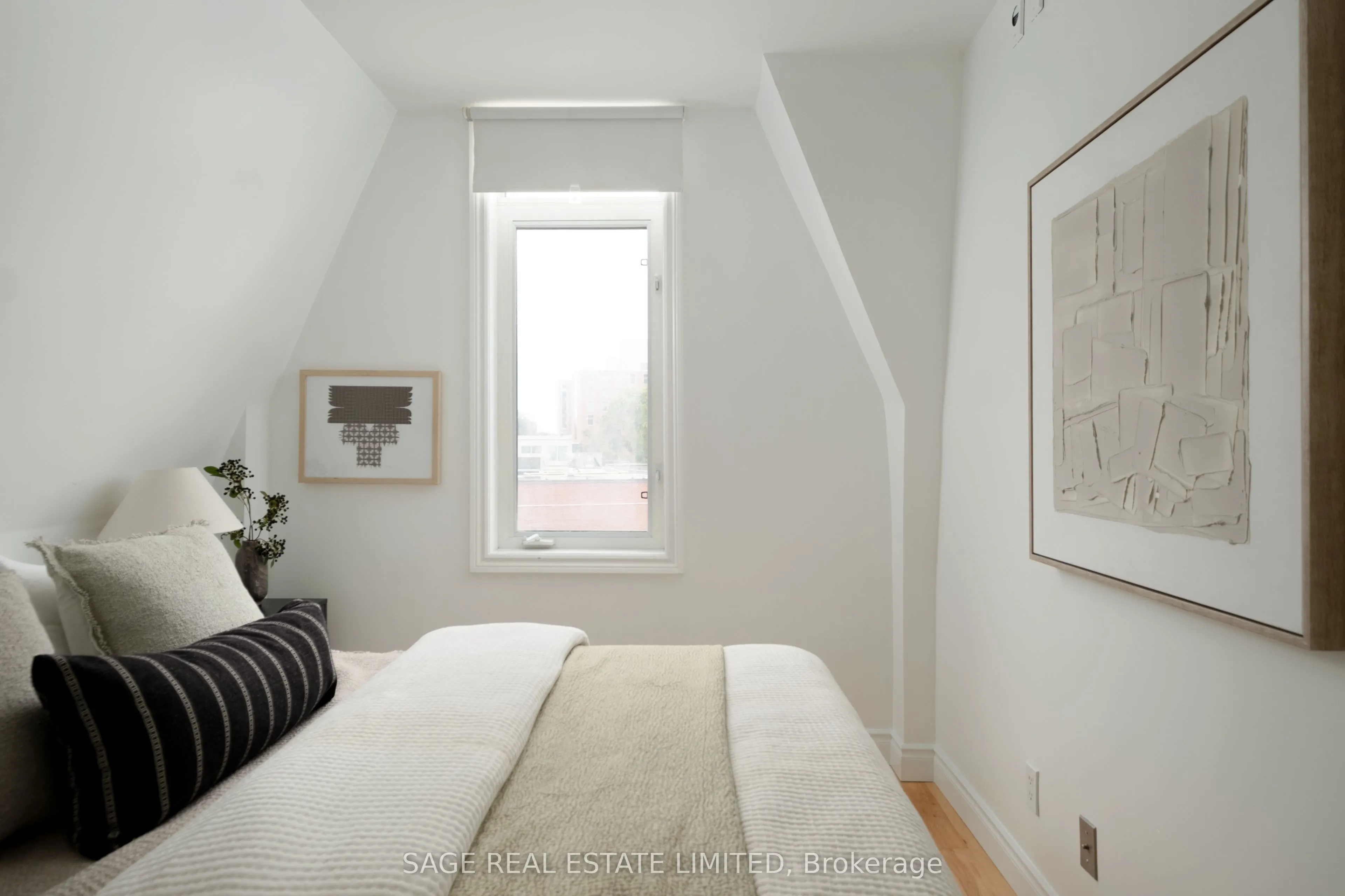 33 Sudbury Street #3303