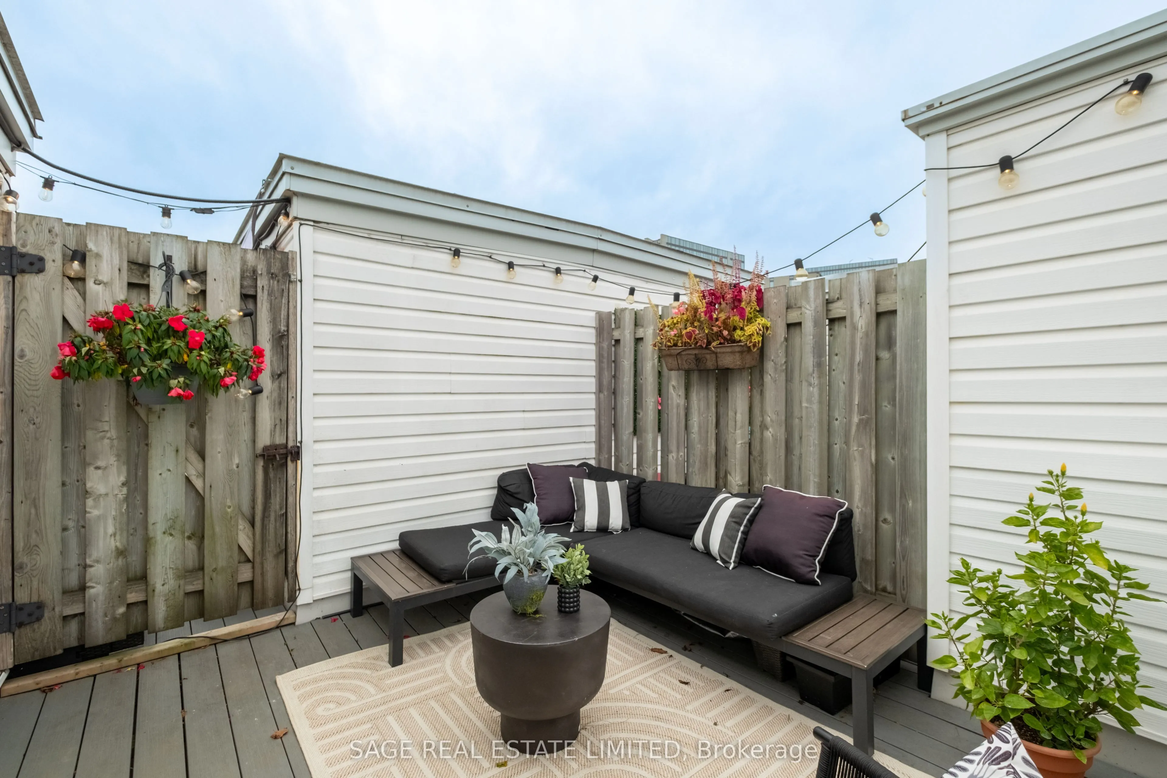 33 Sudbury Street #3303
