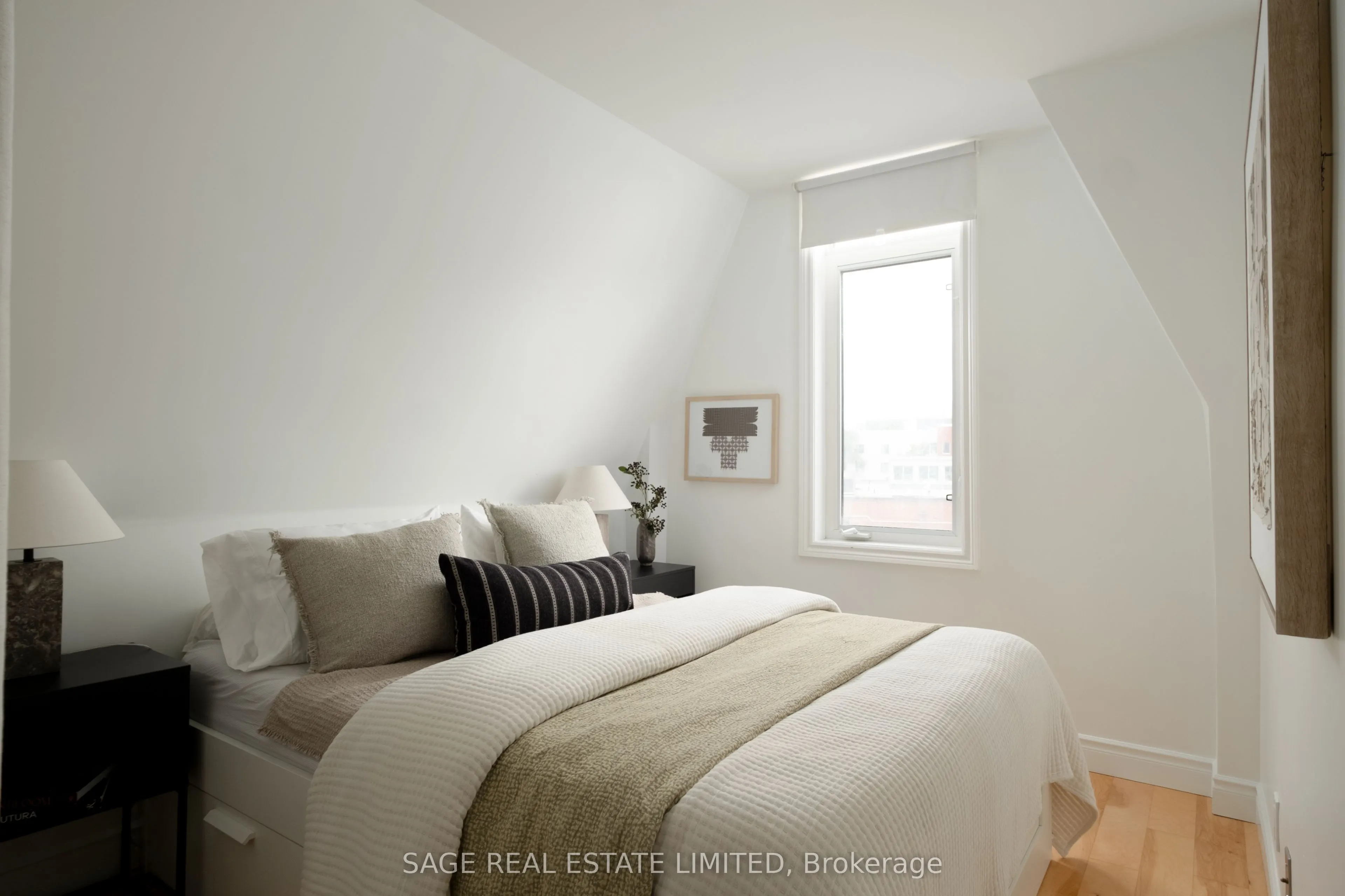 33 Sudbury Street #3303