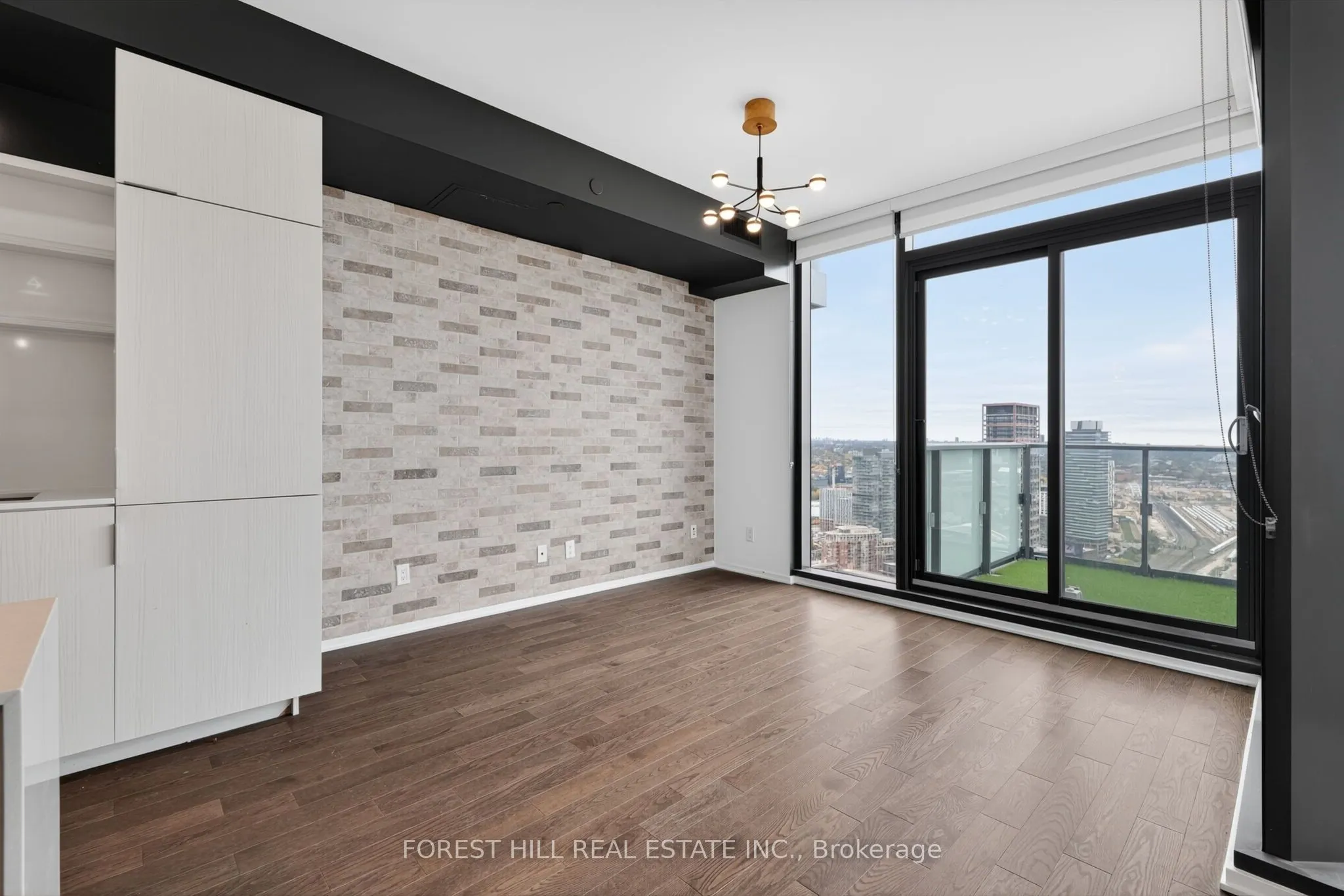 16 Bonnycastle Street #3606