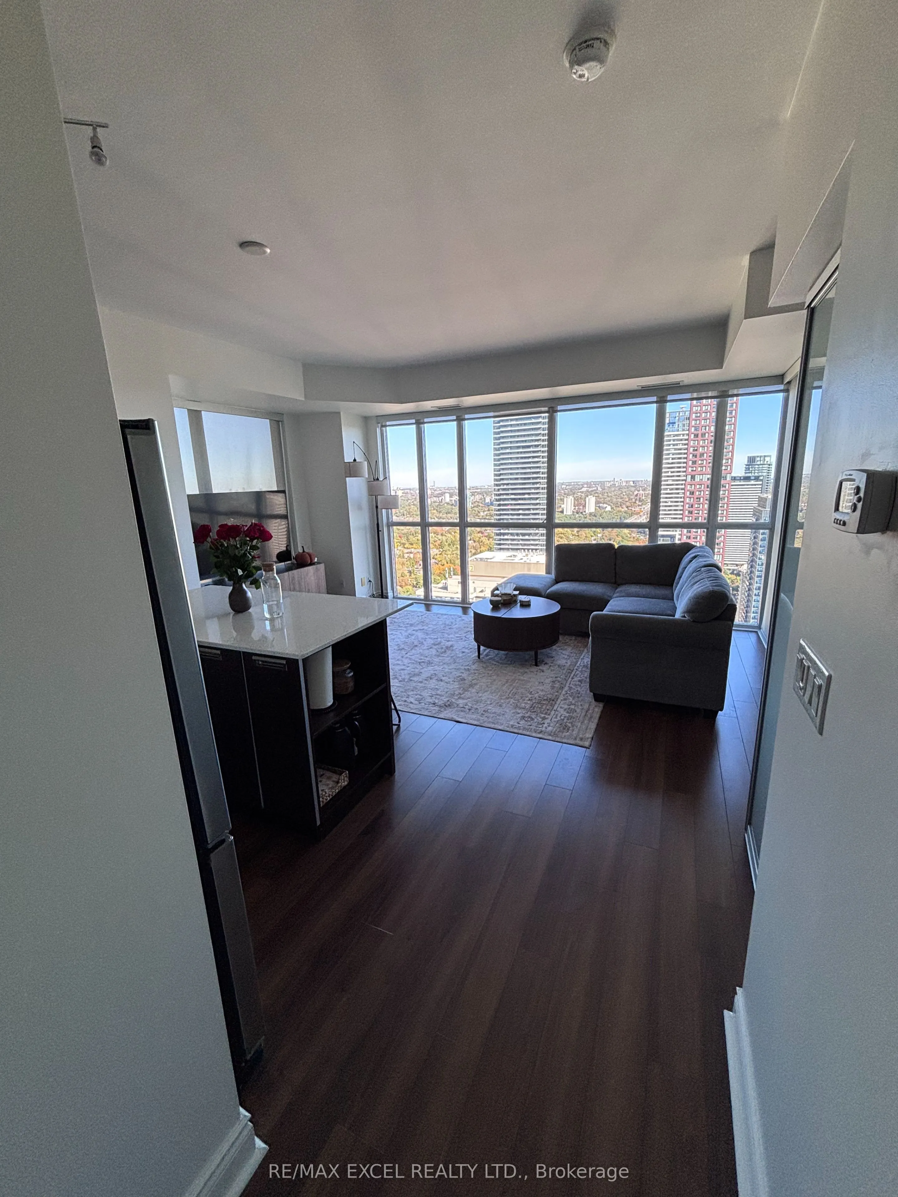 28 Ted Rogers Way #4201