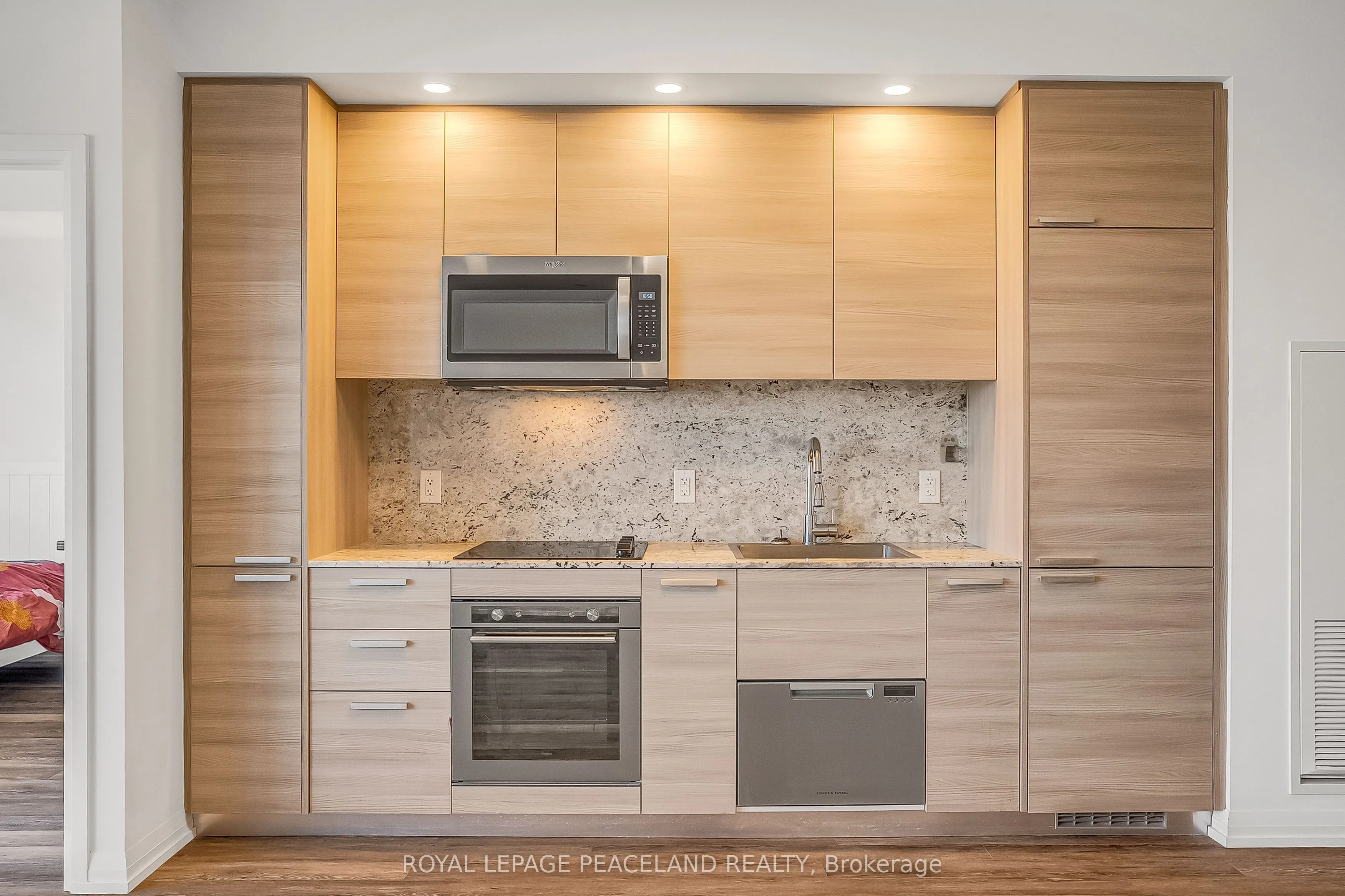 75 Canterbury Place #1215