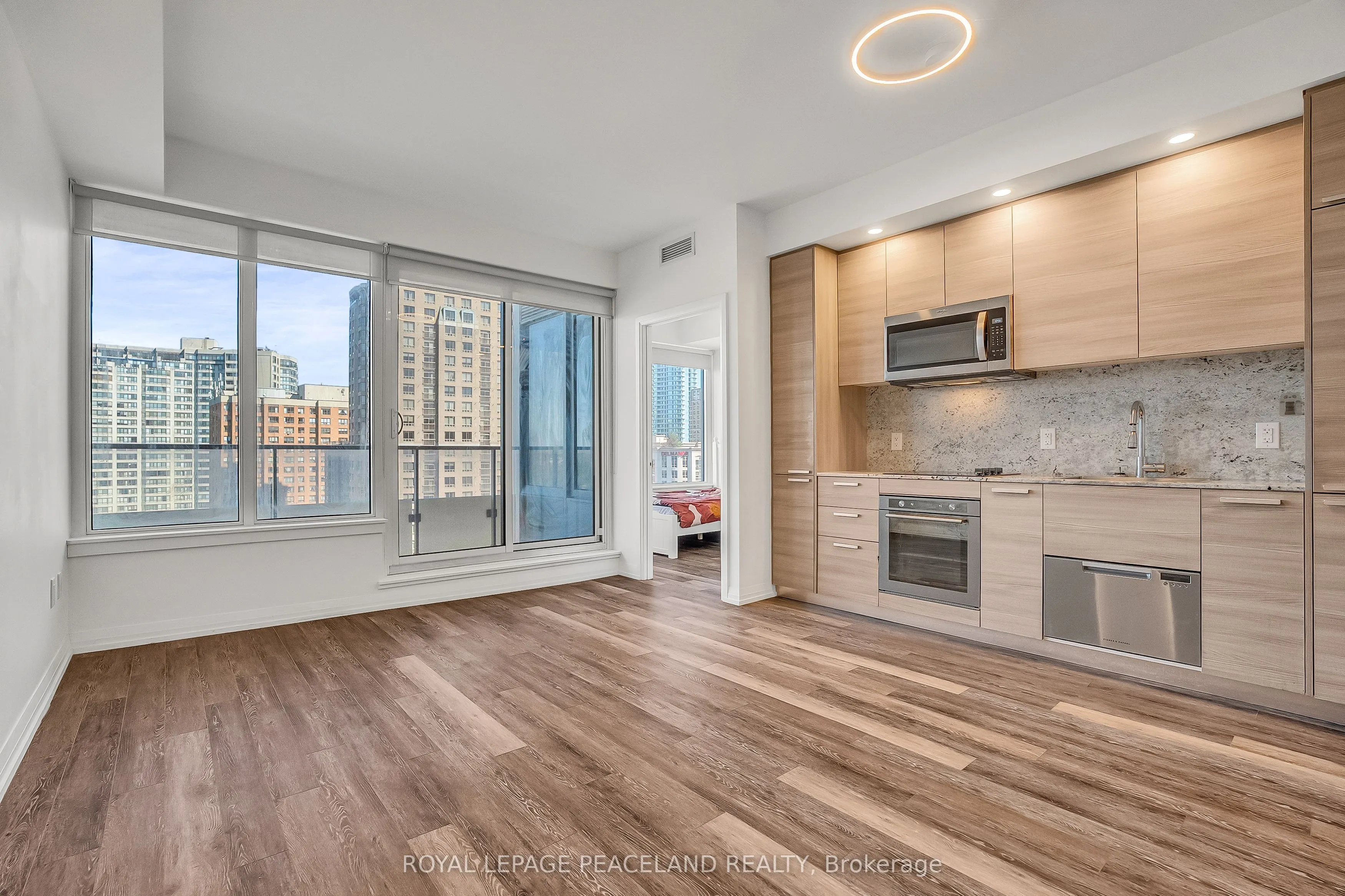 75 Canterbury Place #1215