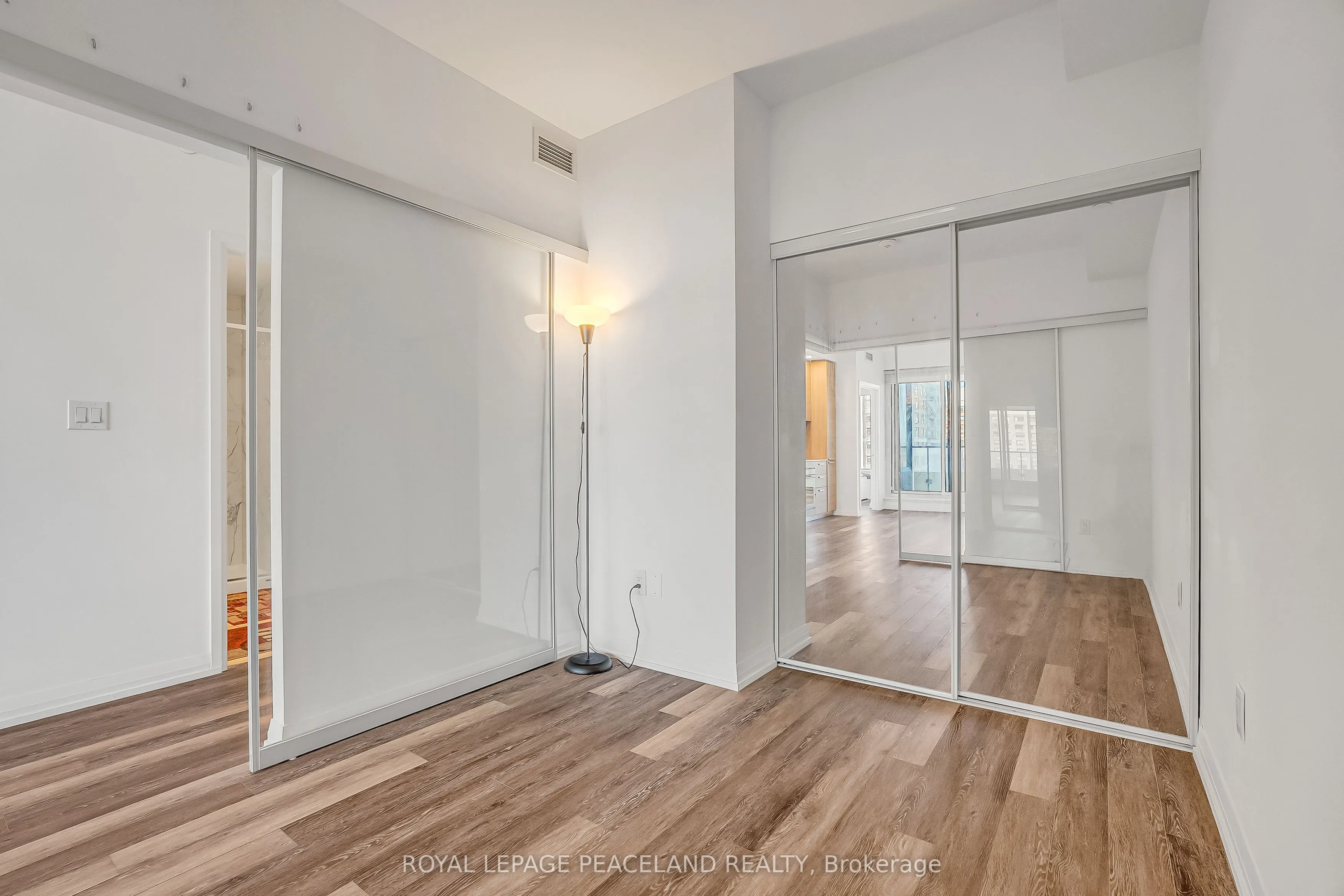 75 Canterbury Place #1215