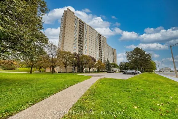 5 Parkway Forest Drive