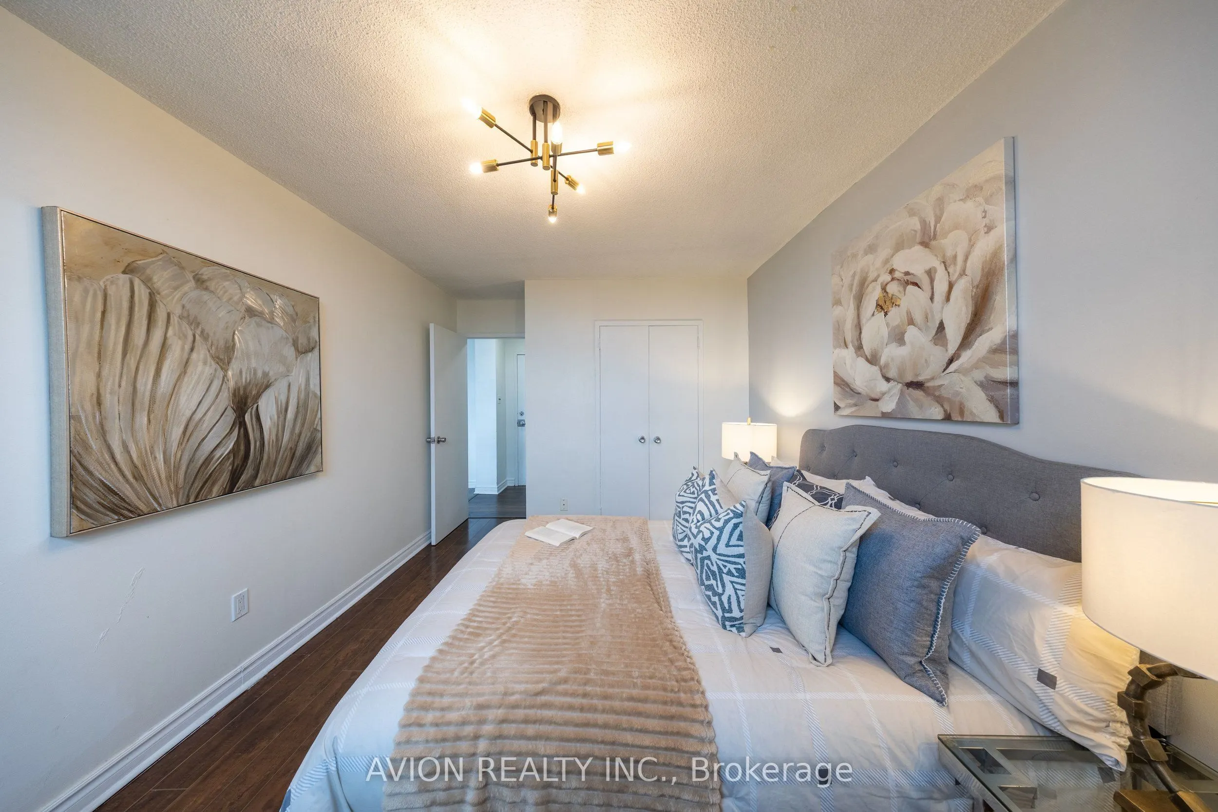 5 Parkway Forest Drive #1911