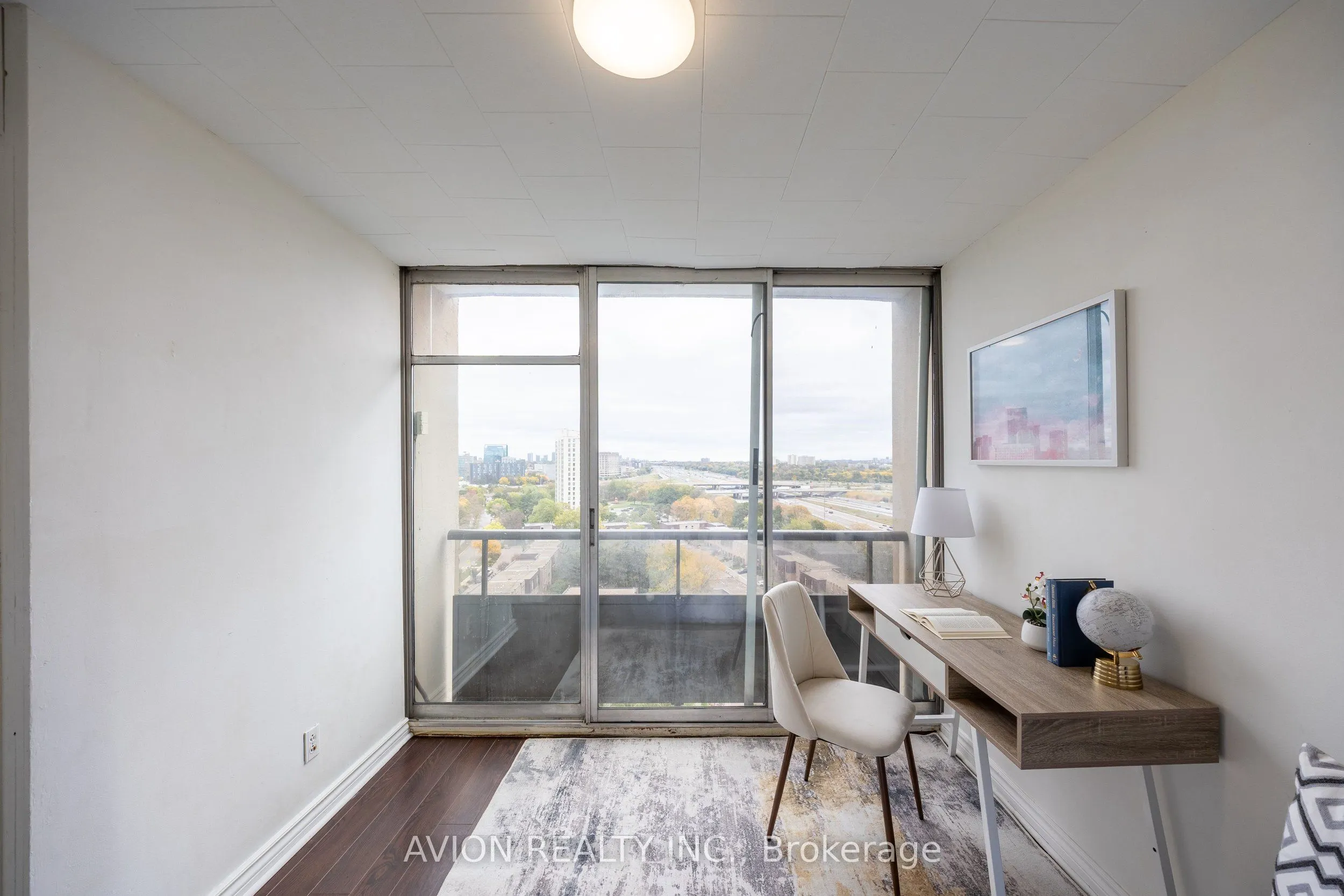 5 Parkway Forest Drive #1911