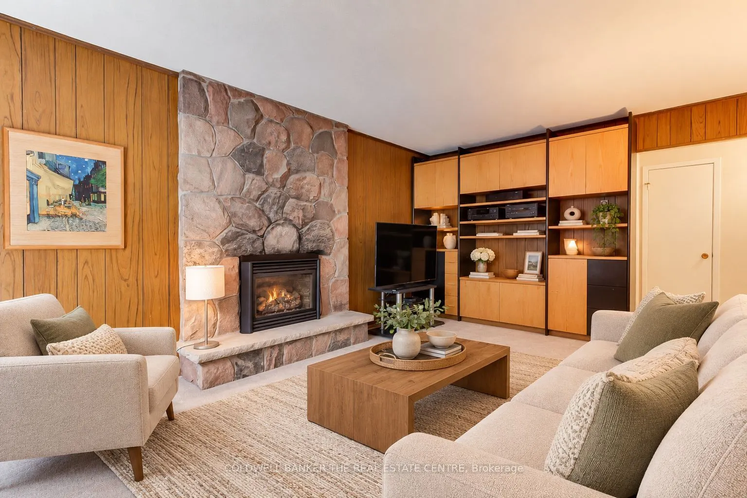 35 Tofino Crescent