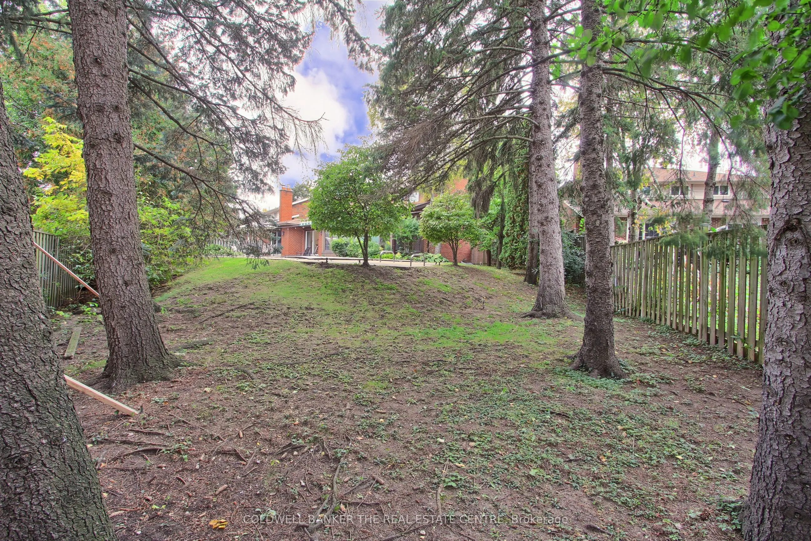 35 Tofino Crescent